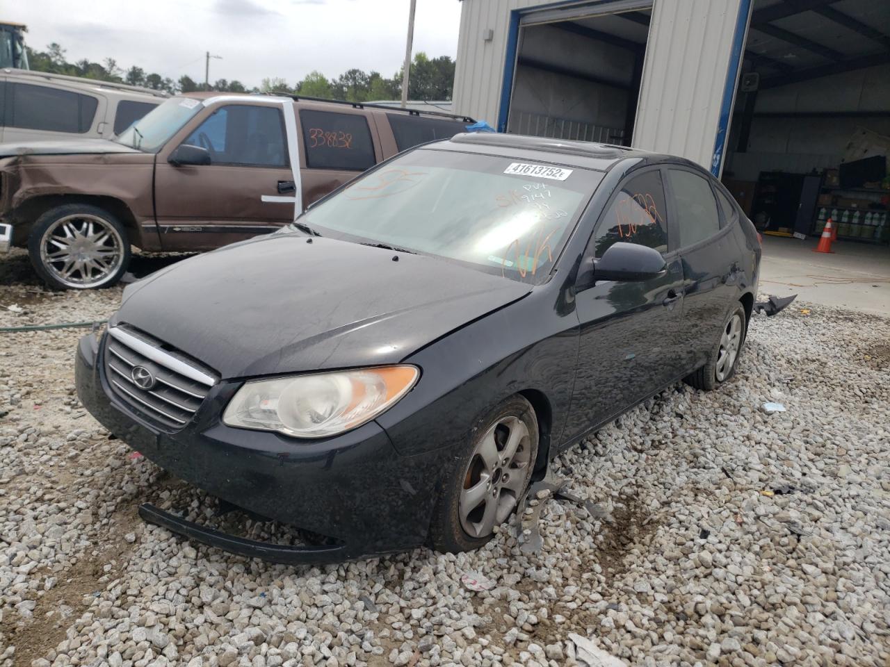 Photo 2 from auction – 2008 HYUNDAI ELANTRA GL with VIN KMHDU46D28U499147