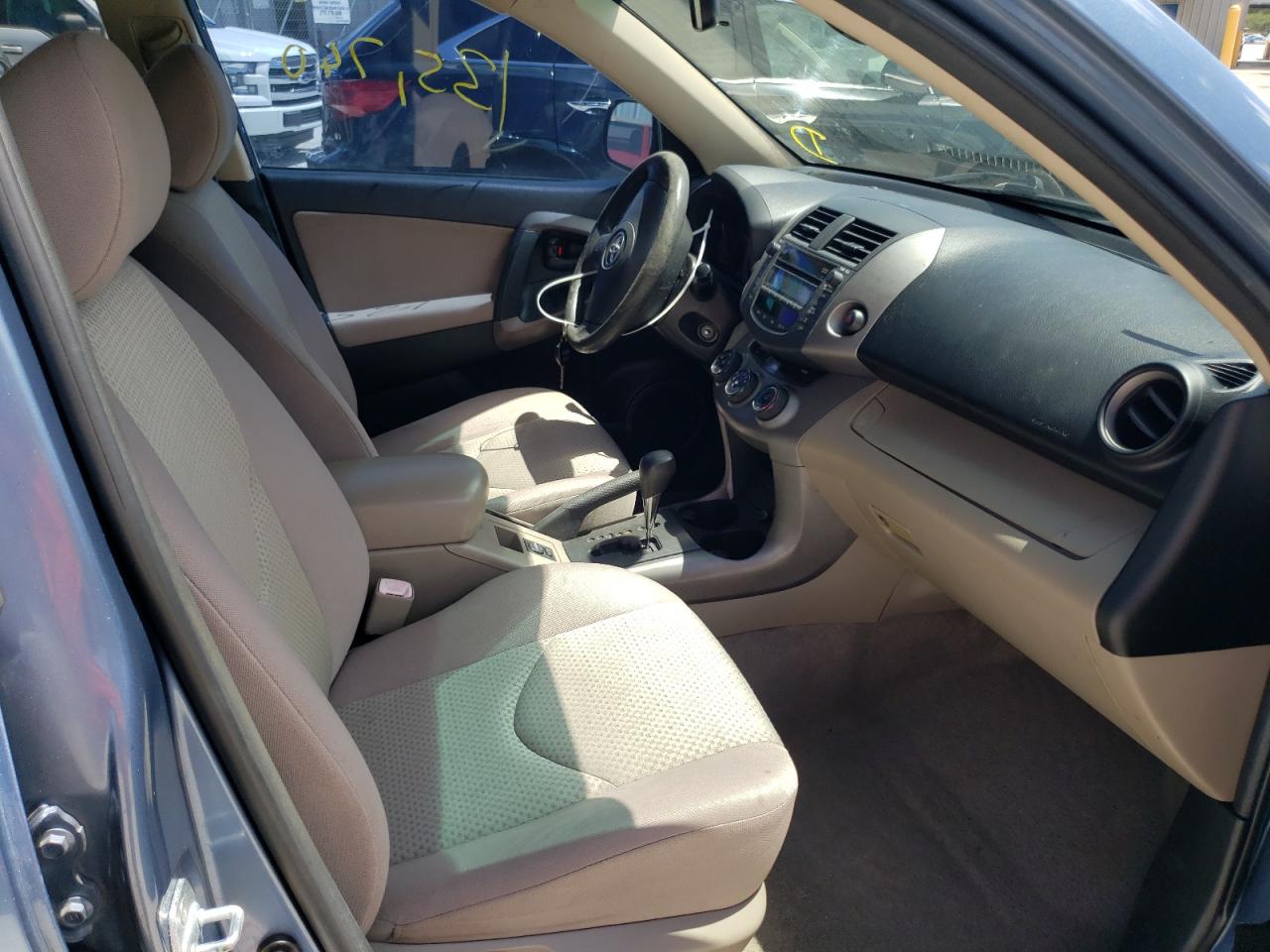 Photo 5 from auction – 2008 TOYOTA RAV4 with VIN JTMZD33V386077300