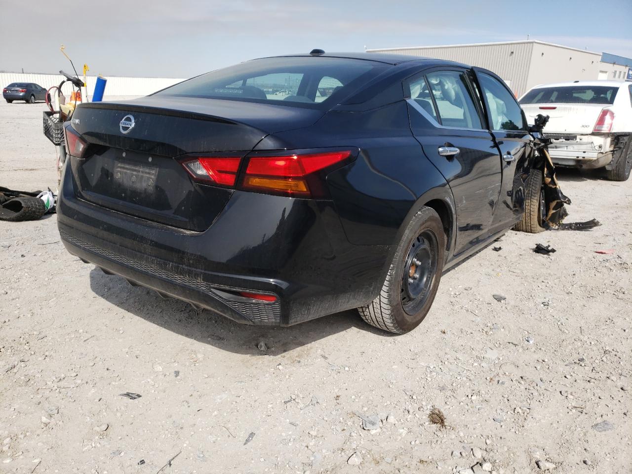 Photo 4 from auction – 2020 NISSAN ALTIMA S with VIN 1N4BL4BV8LC201069