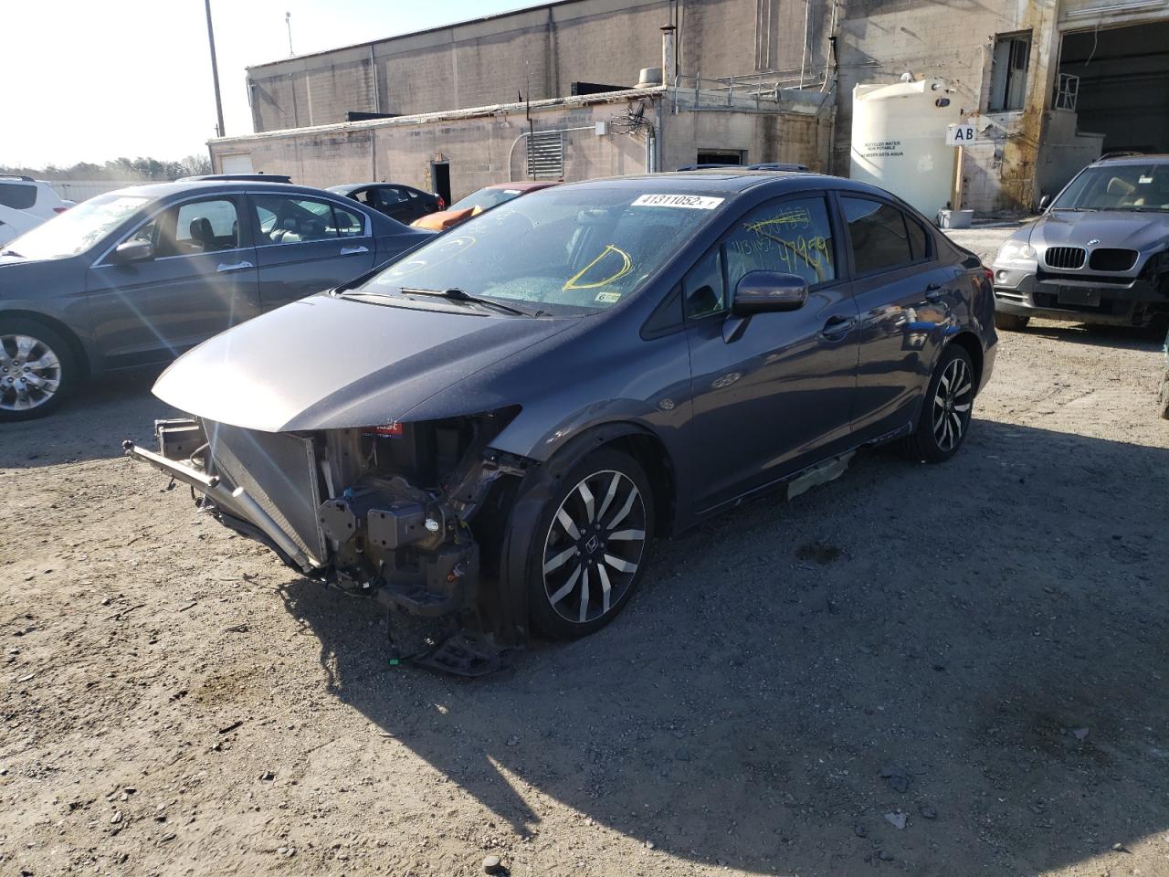 Photo 2 from auction – 2015 HONDA CIVIC EXL with VIN 2HGFB2F92FH552353