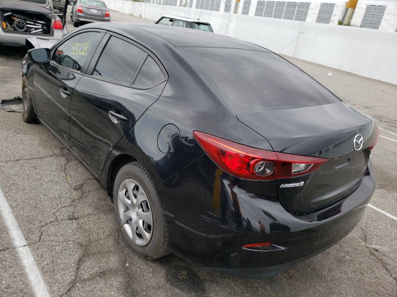 Photo 3 from auction – 2016 MAZDA 3 SPORT with VIN JM1BM1T72G1292976