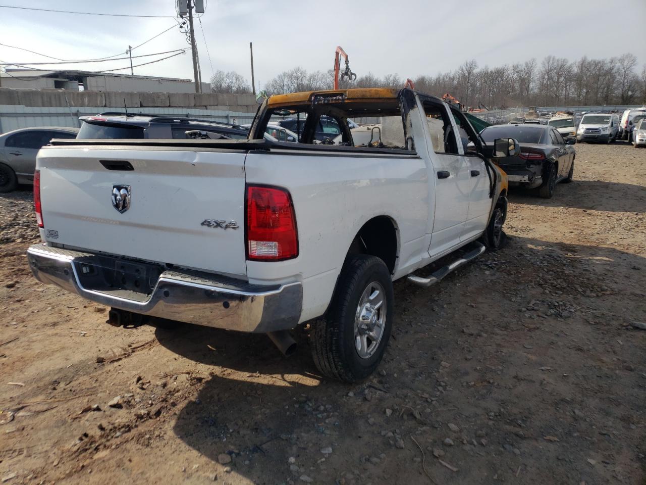 Фото 4 с аукциона – 2016 RAM 2500 ST с VIN 3C6UR5CJ1GG107418