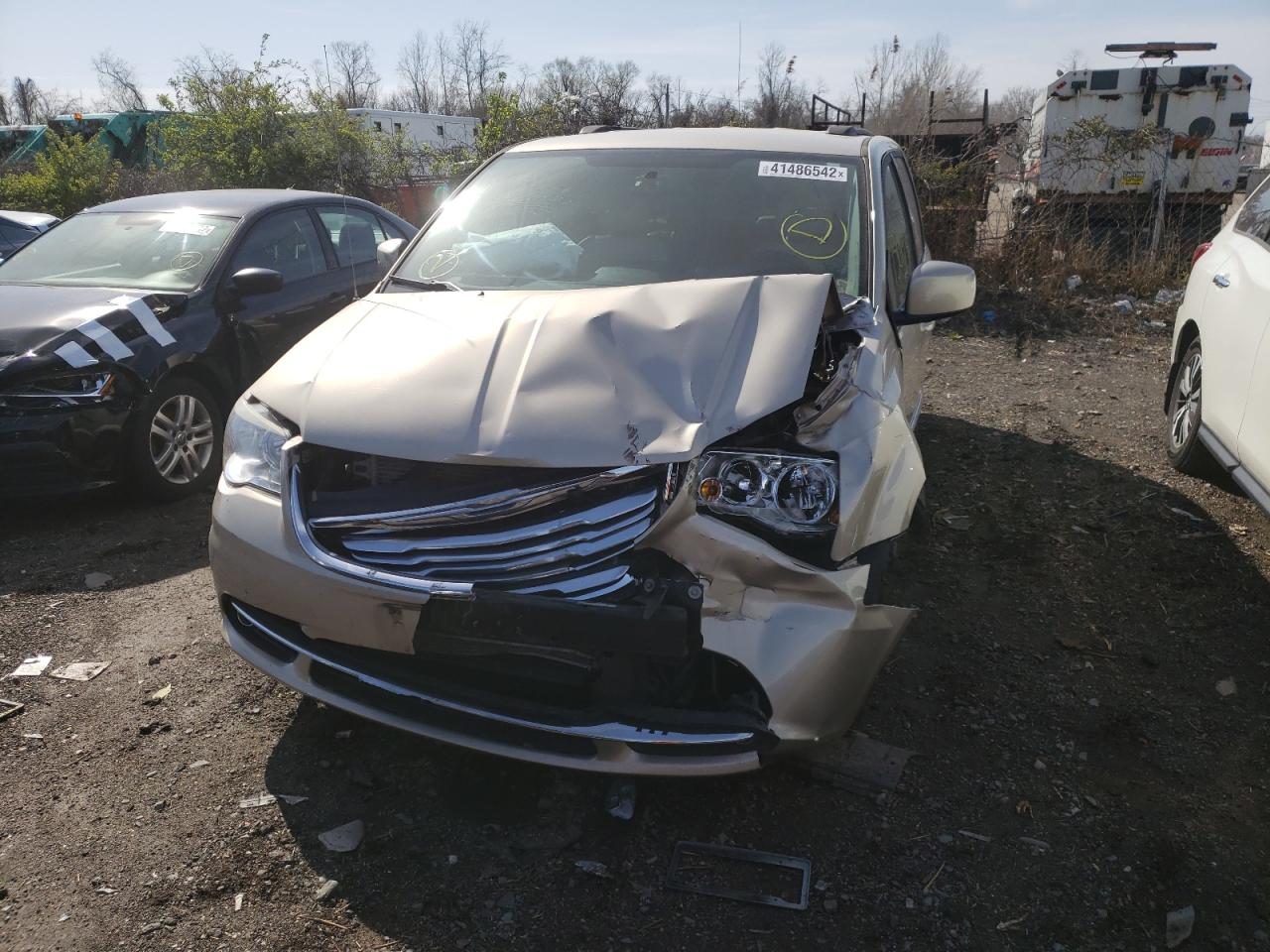 Photo 9 from auction – 2013 CHRYSLER TOWN & COU with VIN 2C4RC1BG6DR577934