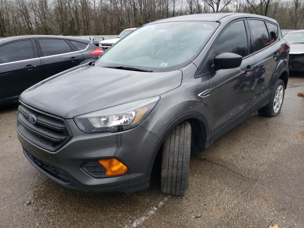 Photo 2 from auction – 2018 FORD ESCAPE S with VIN 1FMCU0F74JUB53881