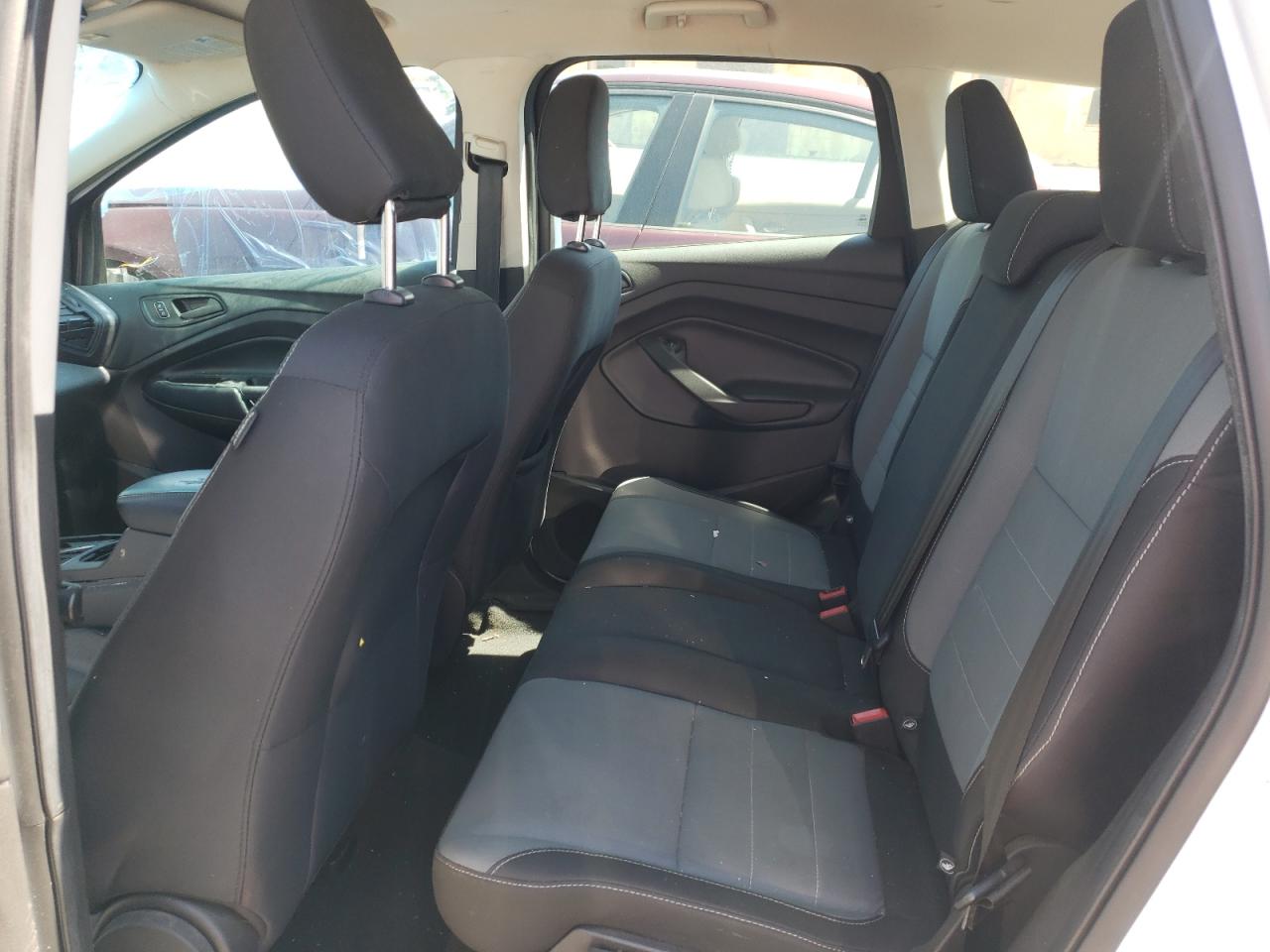 Photo 6 from auction – 2019 FORD ESCAPE S with VIN 1FMCU0F70KUB32222