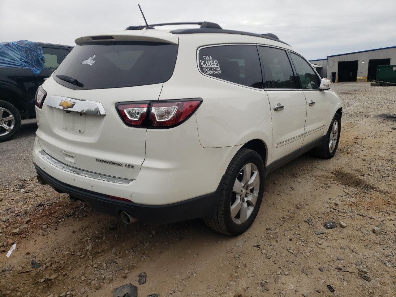 Photo 4 from auction – 2014 CHEVROLET TRAVERSE L with VIN 1GNKRJKD7EJ337620