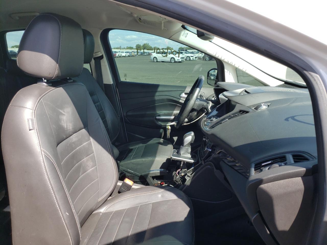 Photo 5 from auction – 2014 FORD C-MAX PREM with VIN 1FADP5CU0EL506125