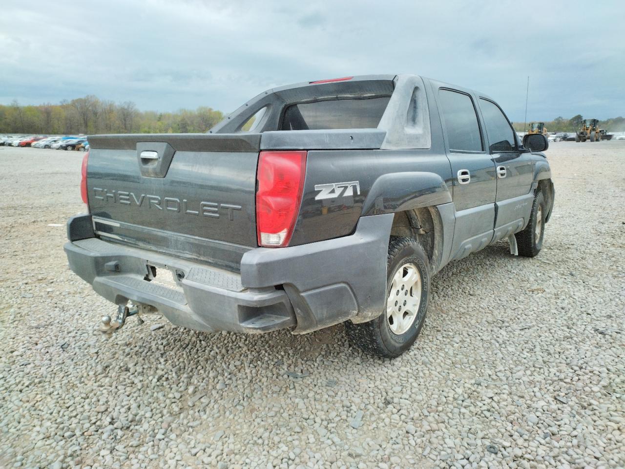 Photo 4 from auction – 2003 CHEVROLET AVALANCHE with VIN 3GNEK13T33G101875