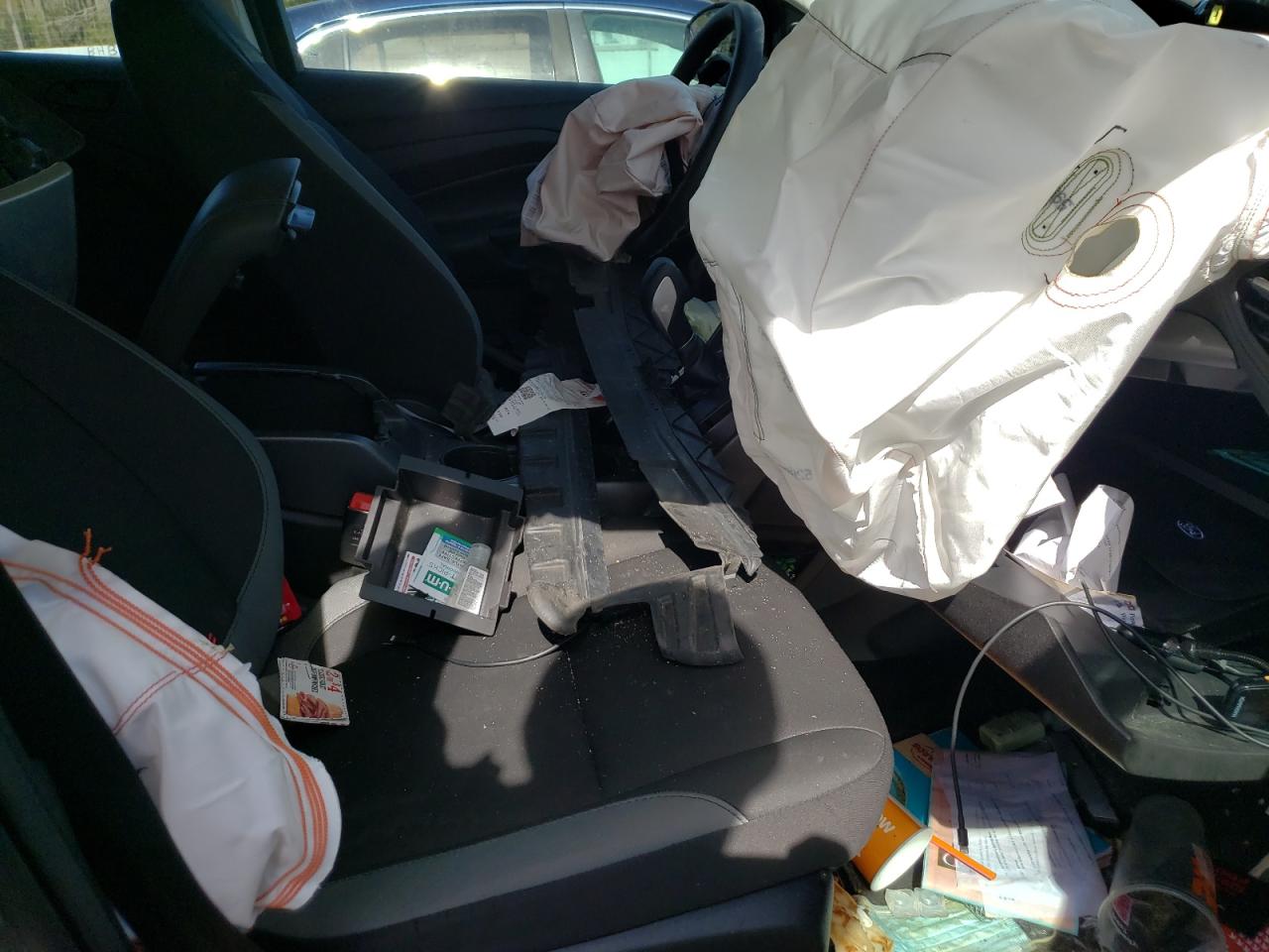 Photo 5 from auction – 2016 FORD ESCAPE S with VIN 1FMCU0F74GUC85614