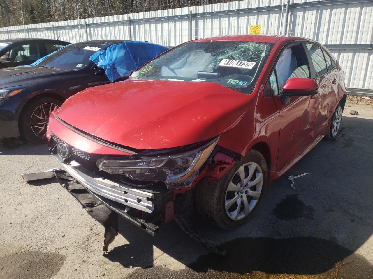 Photo 2 from auction – 2021 TOYOTA COROLLA LE with VIN 5YFEPMAE3MP181013