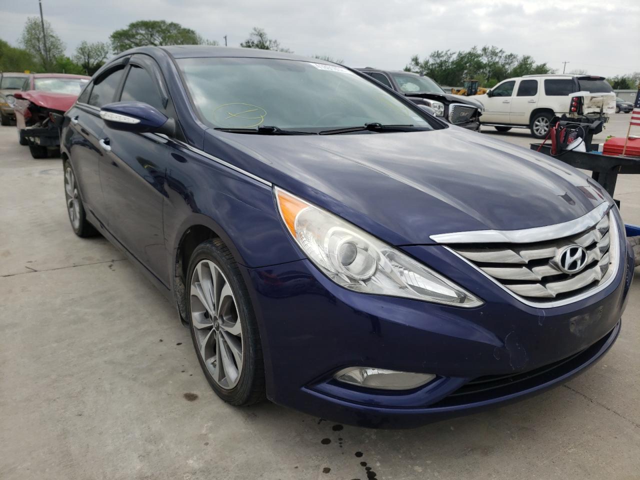 Photo 1 from auction – 2013 HYUNDAI SONATA SE with VIN 5NPEC4AB3DH588005