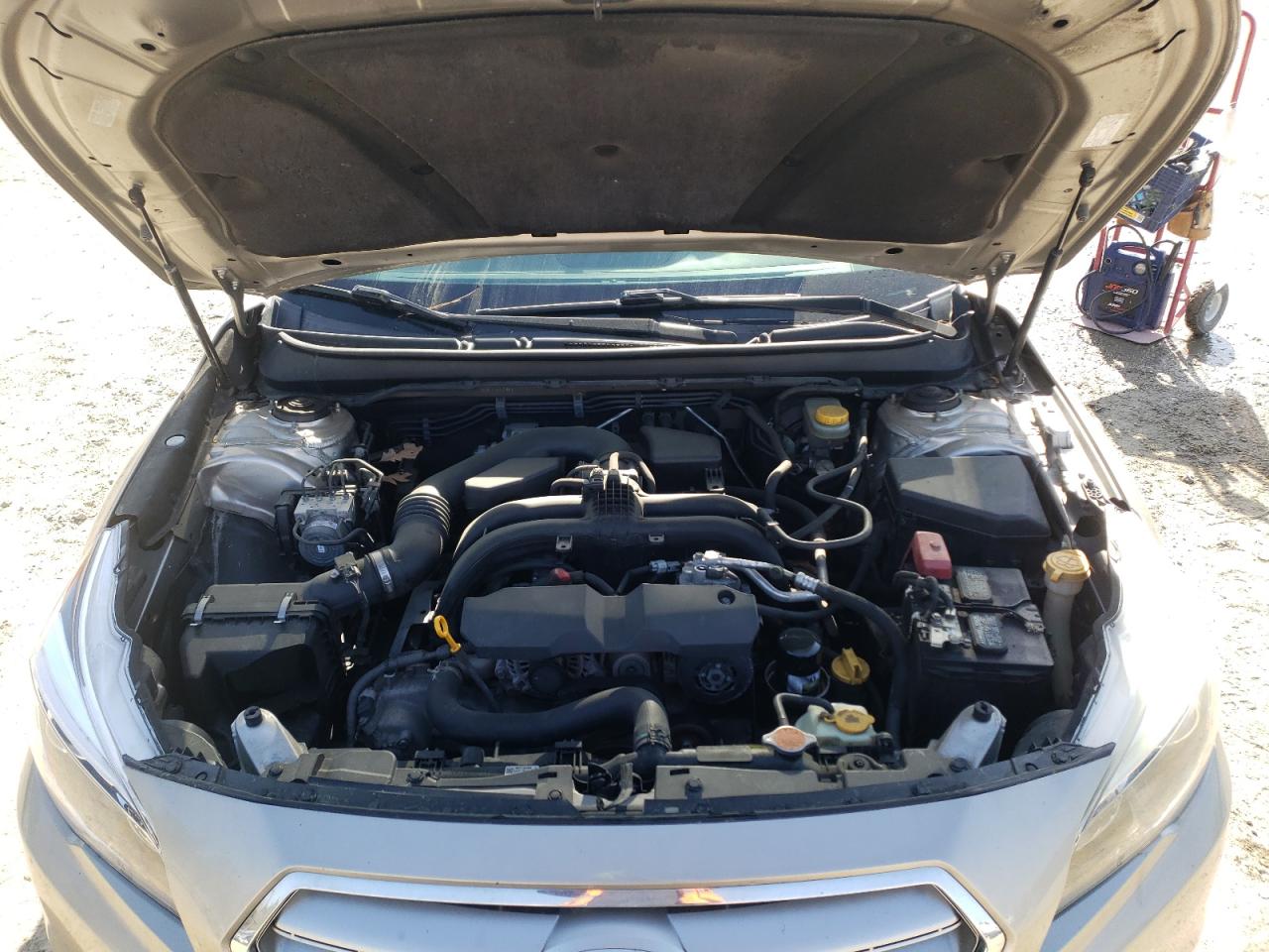Photo 7 from auction – 2015 SUBARU LEGACY 2.5 with VIN 4S3BNAN67F3048650