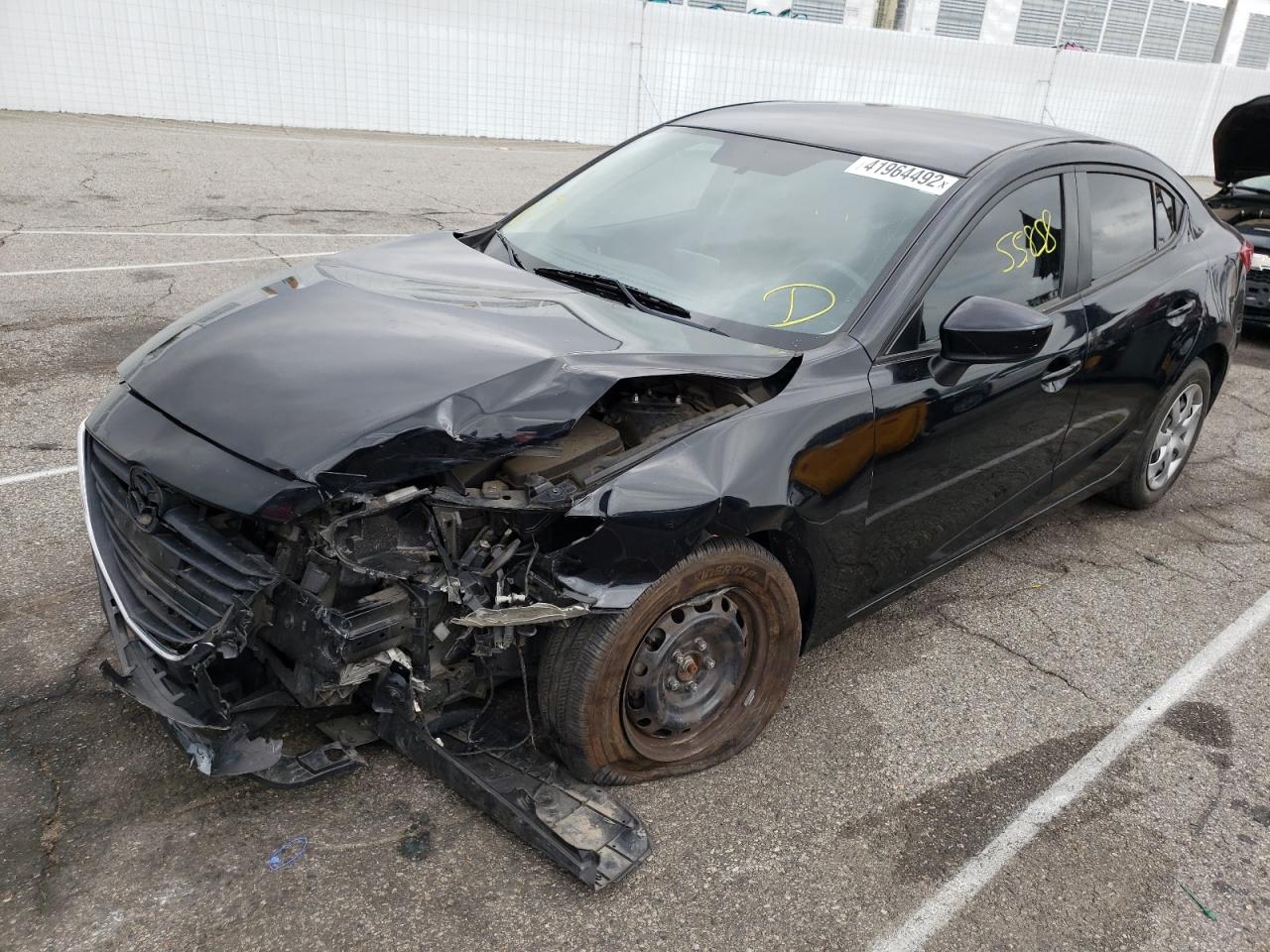 Photo 2 from auction – 2016 MAZDA 3 SPORT with VIN JM1BM1T72G1292976