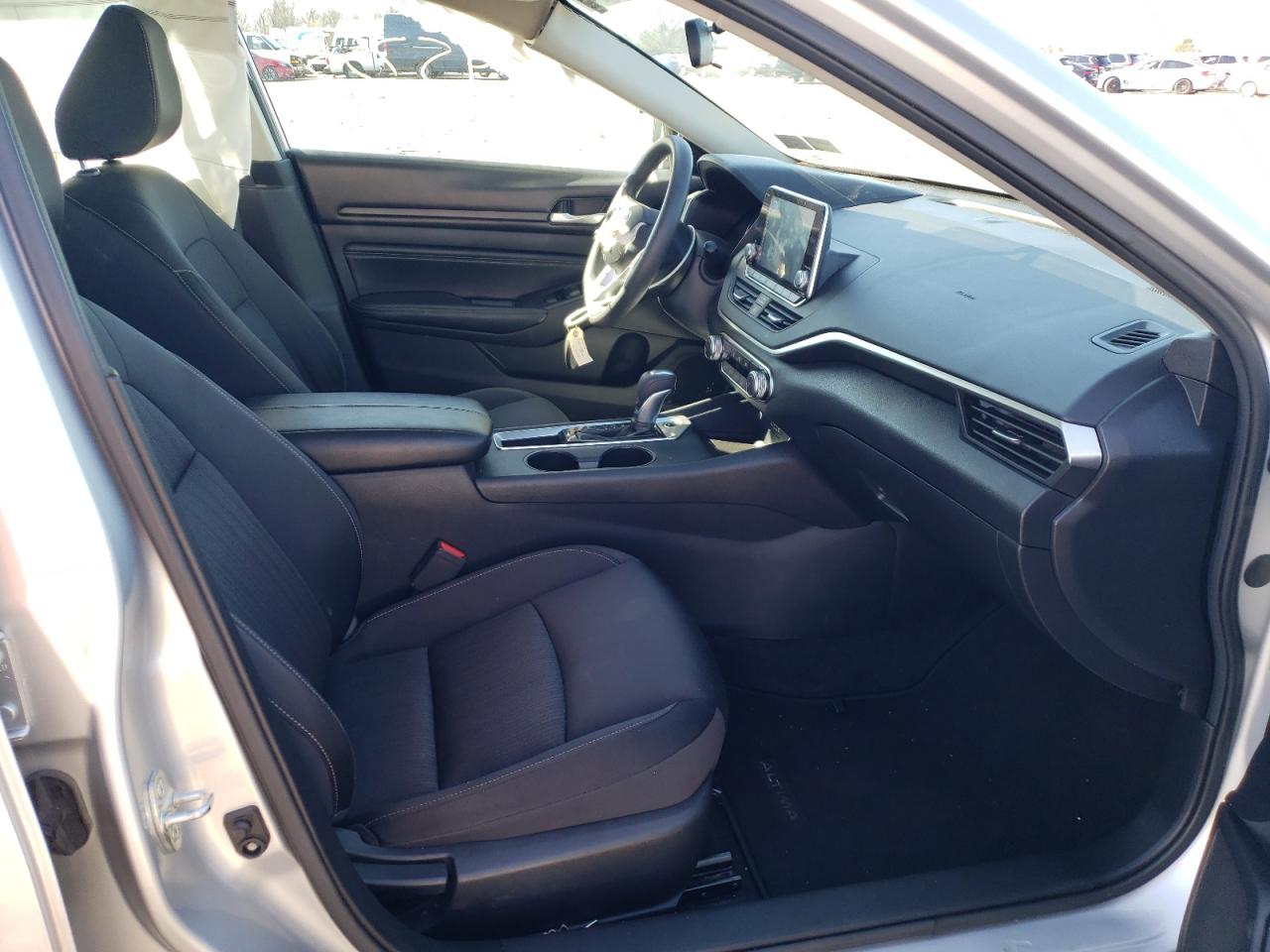 Photo 5 from auction – 2019 NISSAN ALTIMA S with VIN 1N4BL4BV2KC192173