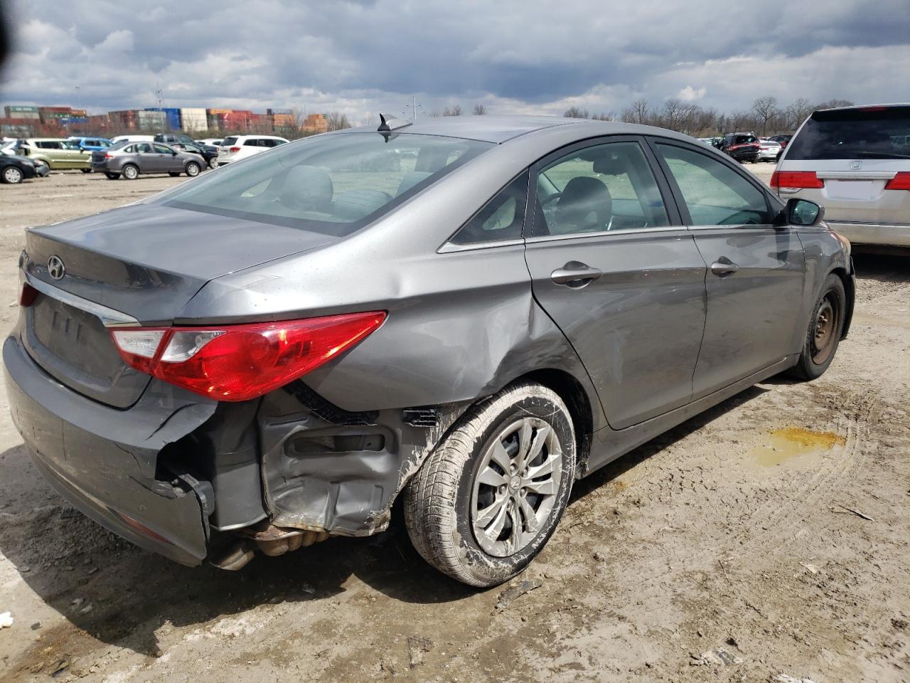 Photo 4 from auction – 2012 HYUNDAI SONATA GLS with VIN 5NPEB4AC5CH500016
