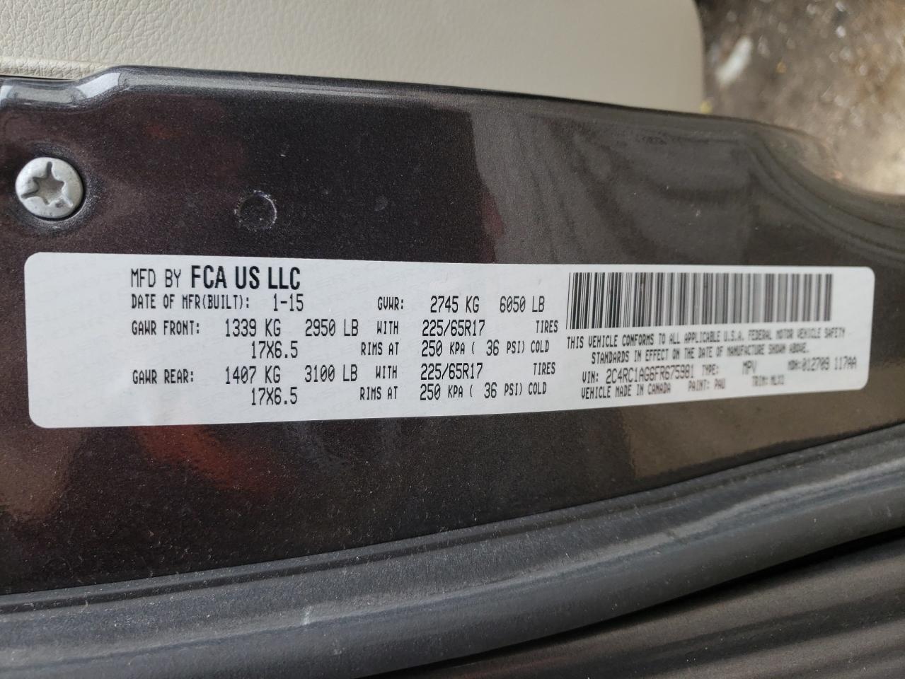 Photo 10 from auction – 2015 CHRYSLER TOWN & COU with VIN 2C4RC1AG6FR675981