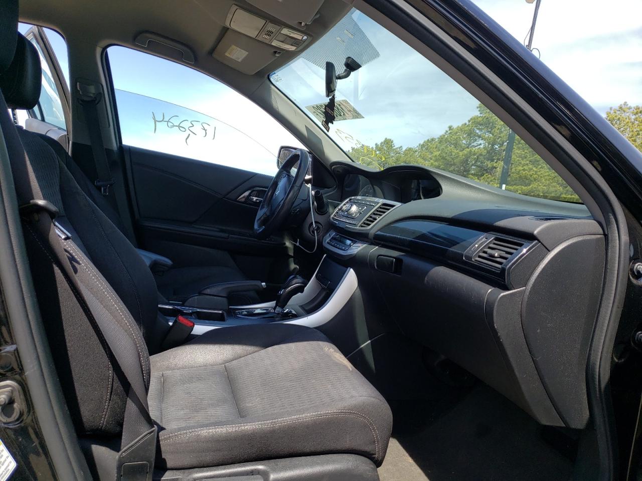 Photo 5 from auction – 2014 HONDA ACCORD SPO with VIN 1HGCR2F5XEA019353