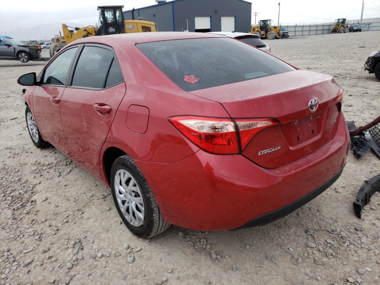 Photo 3 from auction – 2018 TOYOTA COROLLA L with VIN 2T1BURHE8JC992865