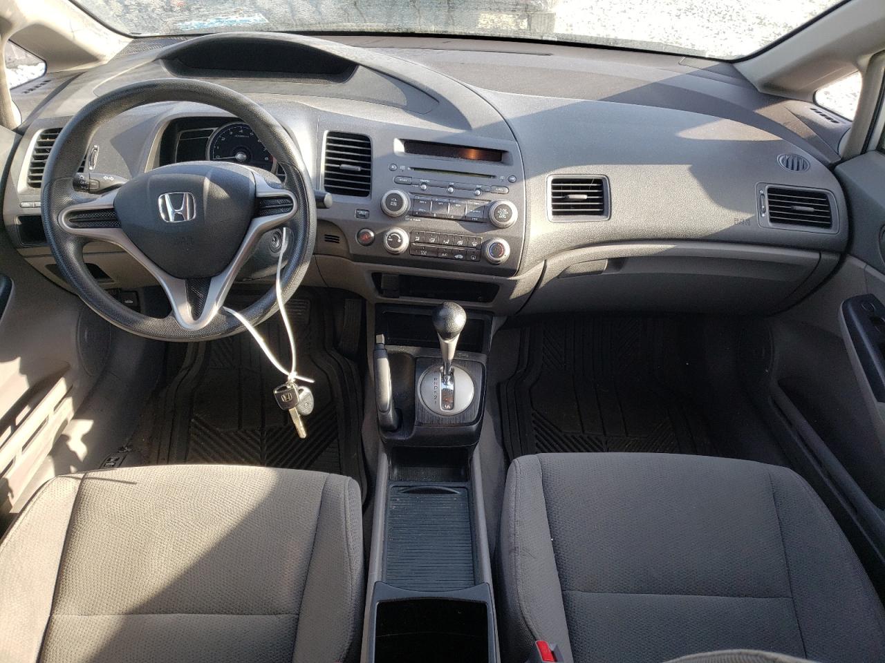 Photo 9 from auction – 2010 HONDA CIVIC VP with VIN 19XFA1F38AE057361