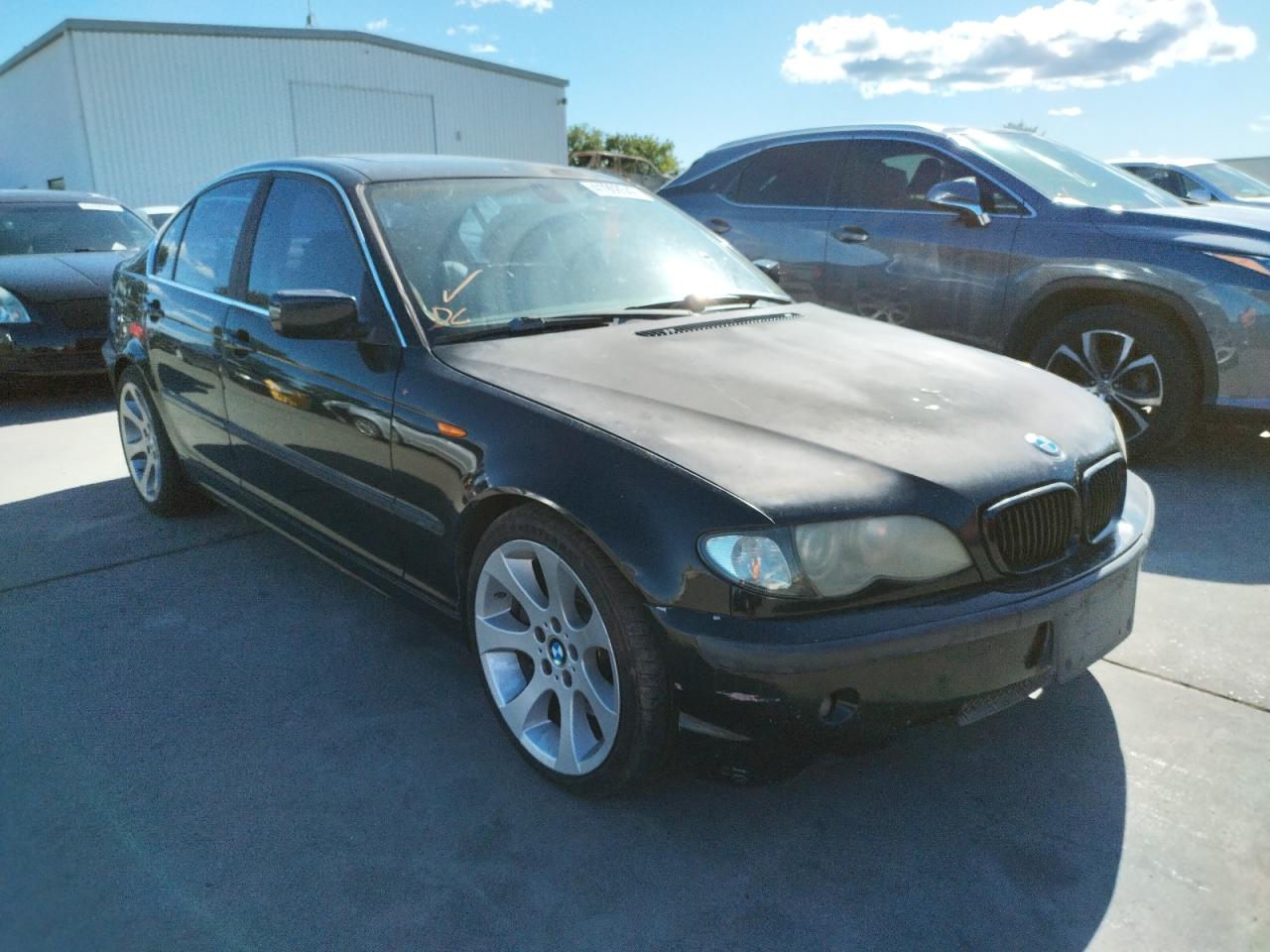 BMW 330 I 2002 with VIN WBAEV534X2KM18122 - Photo from auction