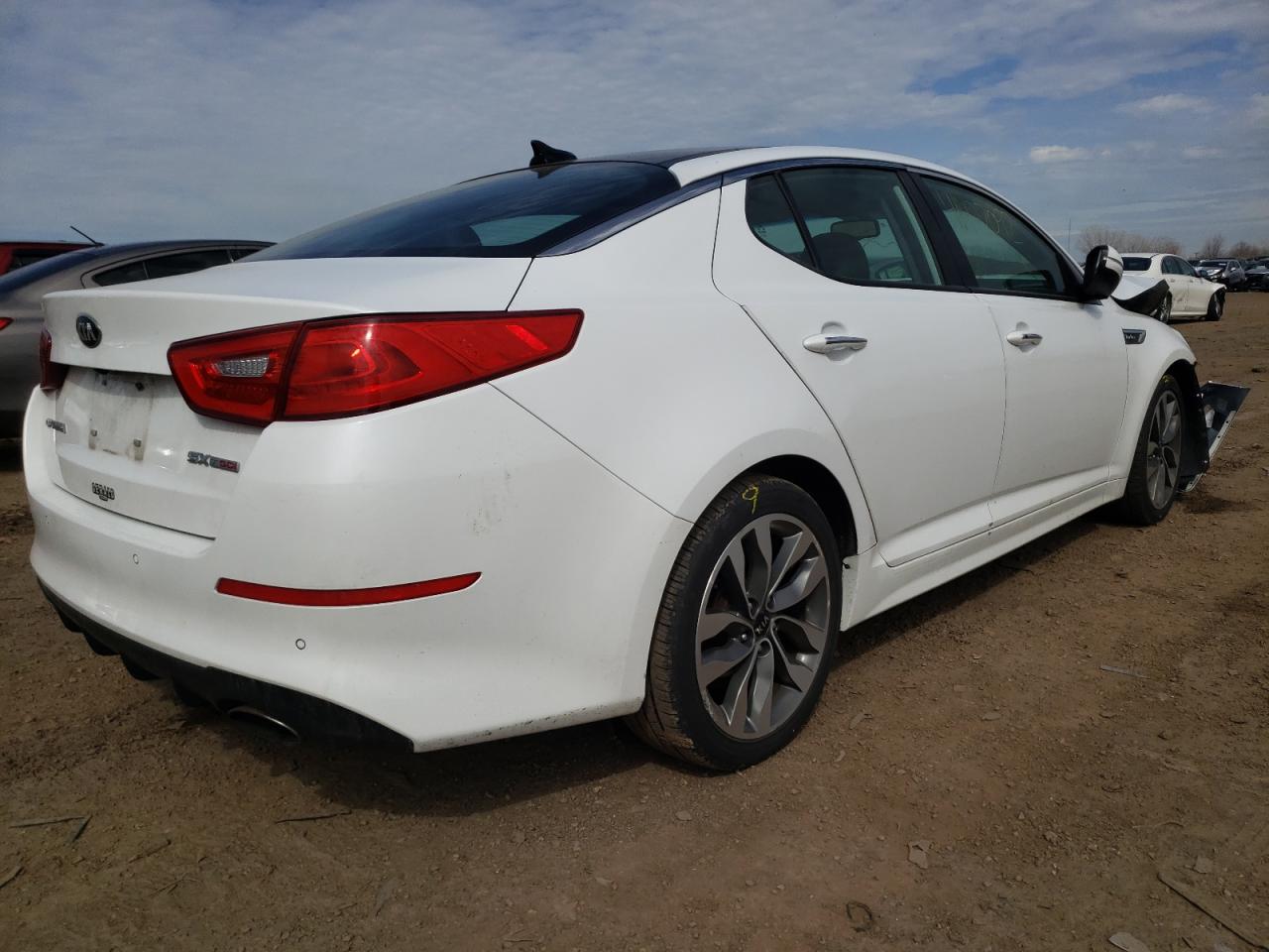Photo 4 from auction – 2015 KIA OPTIMA SX with VIN 5XXGR4A66FG386638