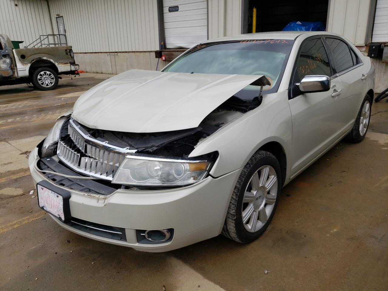 Photo 2 from auction – 2008 LINCOLN MKZ with VIN 3LNHM28TX8R648440