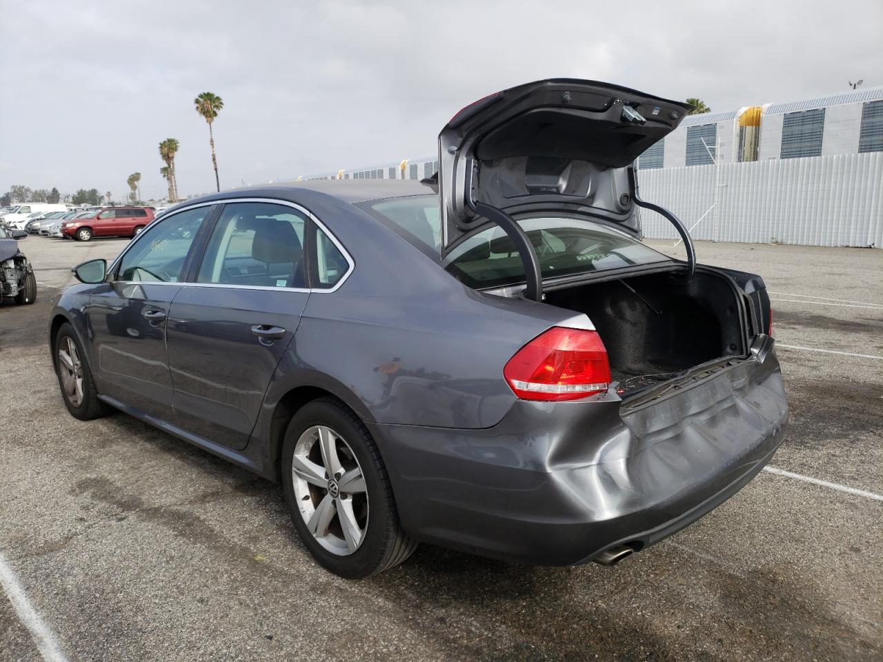 Photo 3 from auction – 2012 VOLKSWAGEN PASSAT SE with VIN 1VWBP7A34CC042290