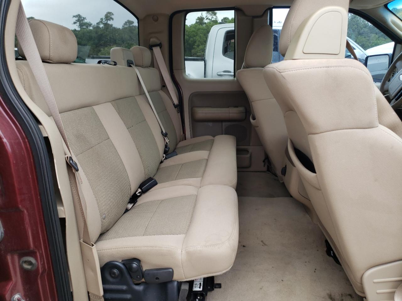 Photo 6 from auction – 2005 FORD F150 with VIN 1FTRX12W35NA58348
