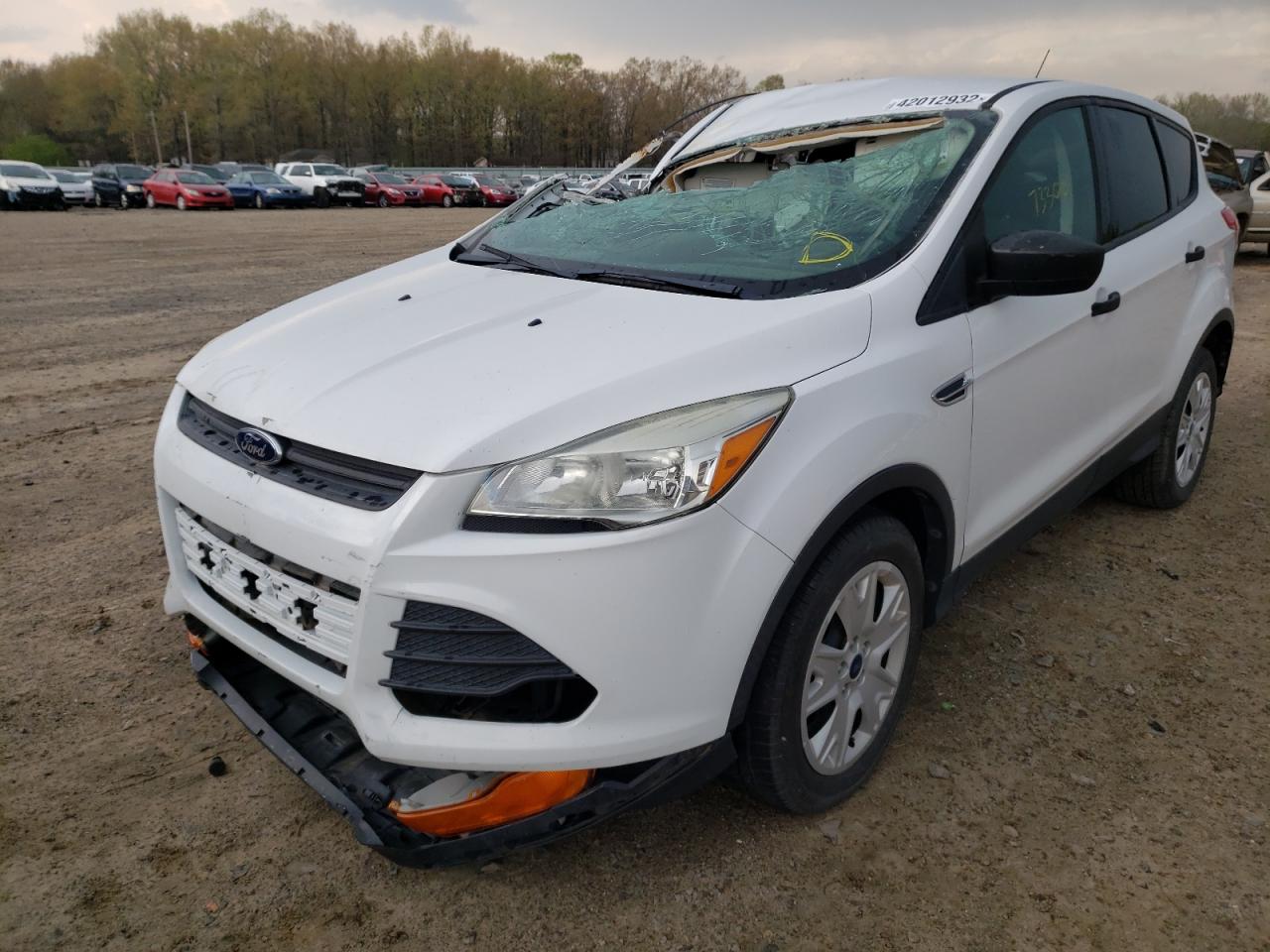 Фото 2 с аукциона – 2016 FORD ESCAPE S с VIN 1FMCU0F78GUC83753