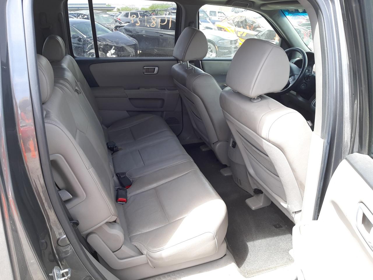 Photo 6 from auction – 2010 HONDA PILOT EXL with VIN 5FNYF4H54AB040920