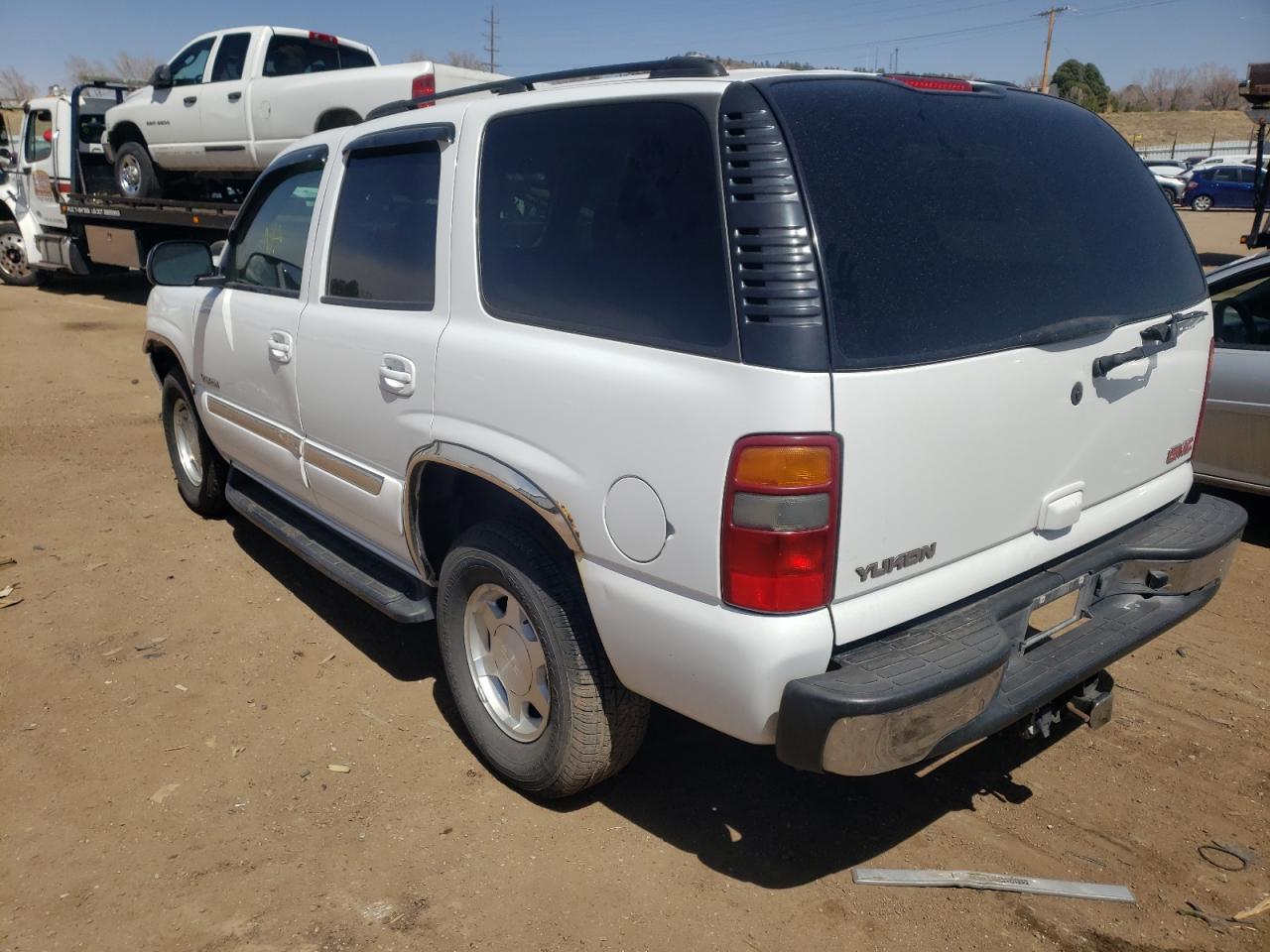 Photo 3 from auction – 2003 GMC YUKON with VIN 1GKEK13Z73J317664