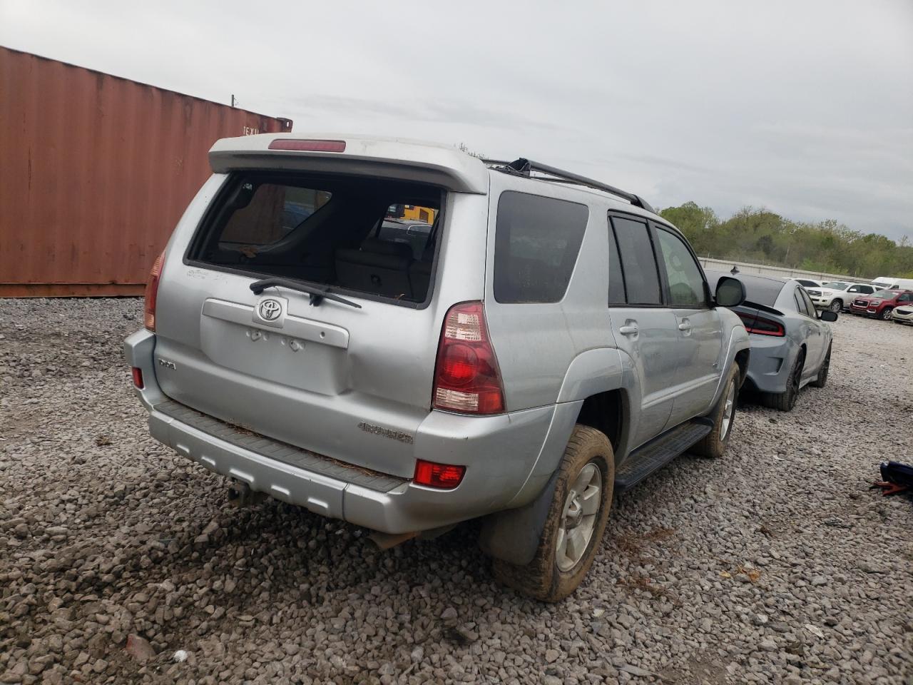 Photo 4 from auction – 2005 TOYOTA 4RUNNER SR with VIN JTEZU14R350054969