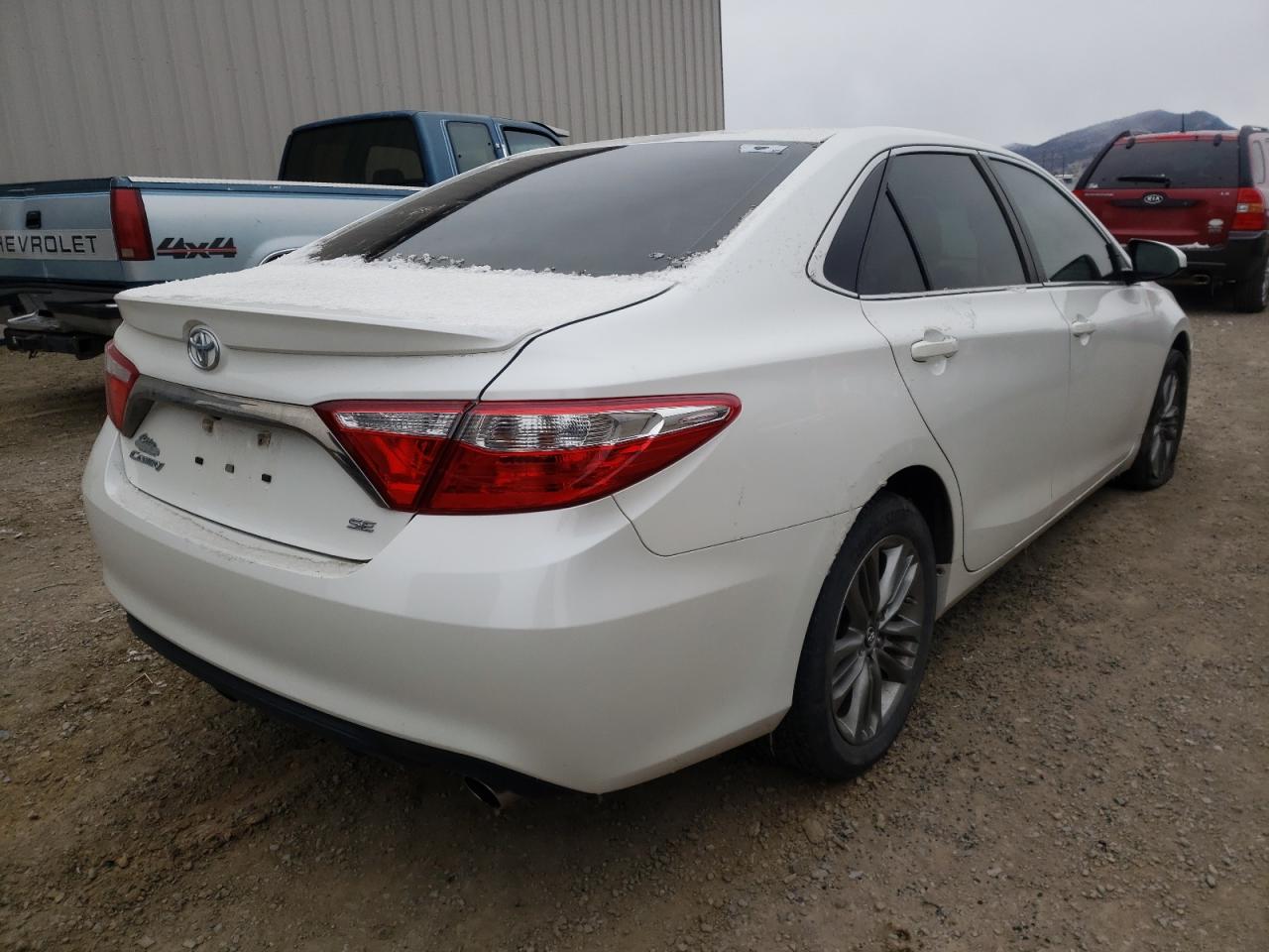 Photo 4 from auction – 2017 TOYOTA CAMRY with VIN 4T1BF1FK7HU377219