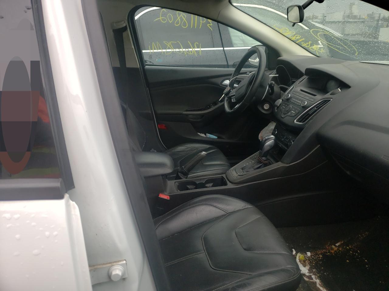 Photo 5 from auction – 2015 FORD FOCUS SE with VIN 1FADP3K24FL382916