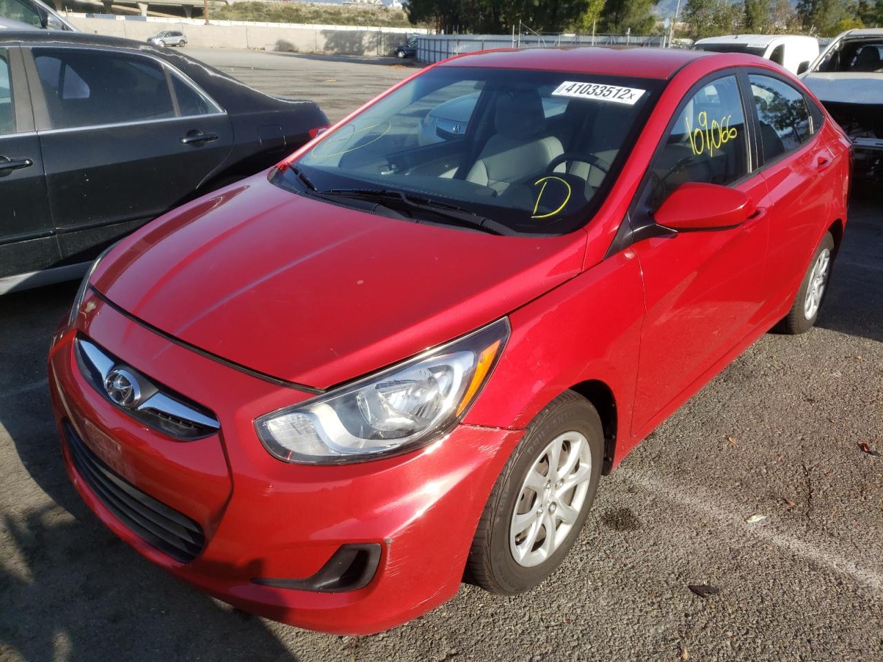 Photo 2 from auction – 2014 HYUNDAI ACCENT GLS with VIN KMHCT4AE4EU619542