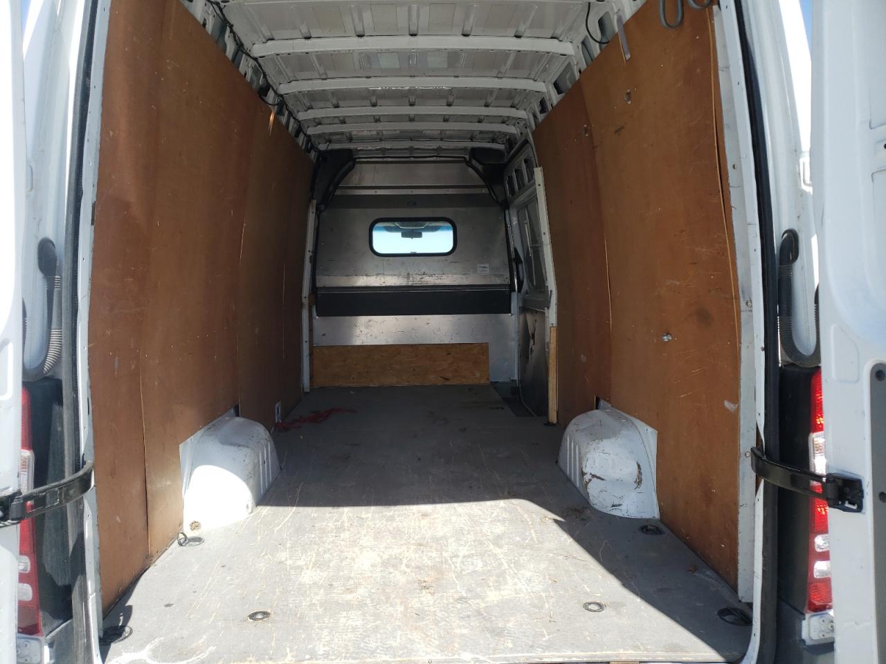 Photo 6 from auction – 2012 MERCEDES-BENZ SPRINTER 2 with VIN WD3PE8CC2C5644704
