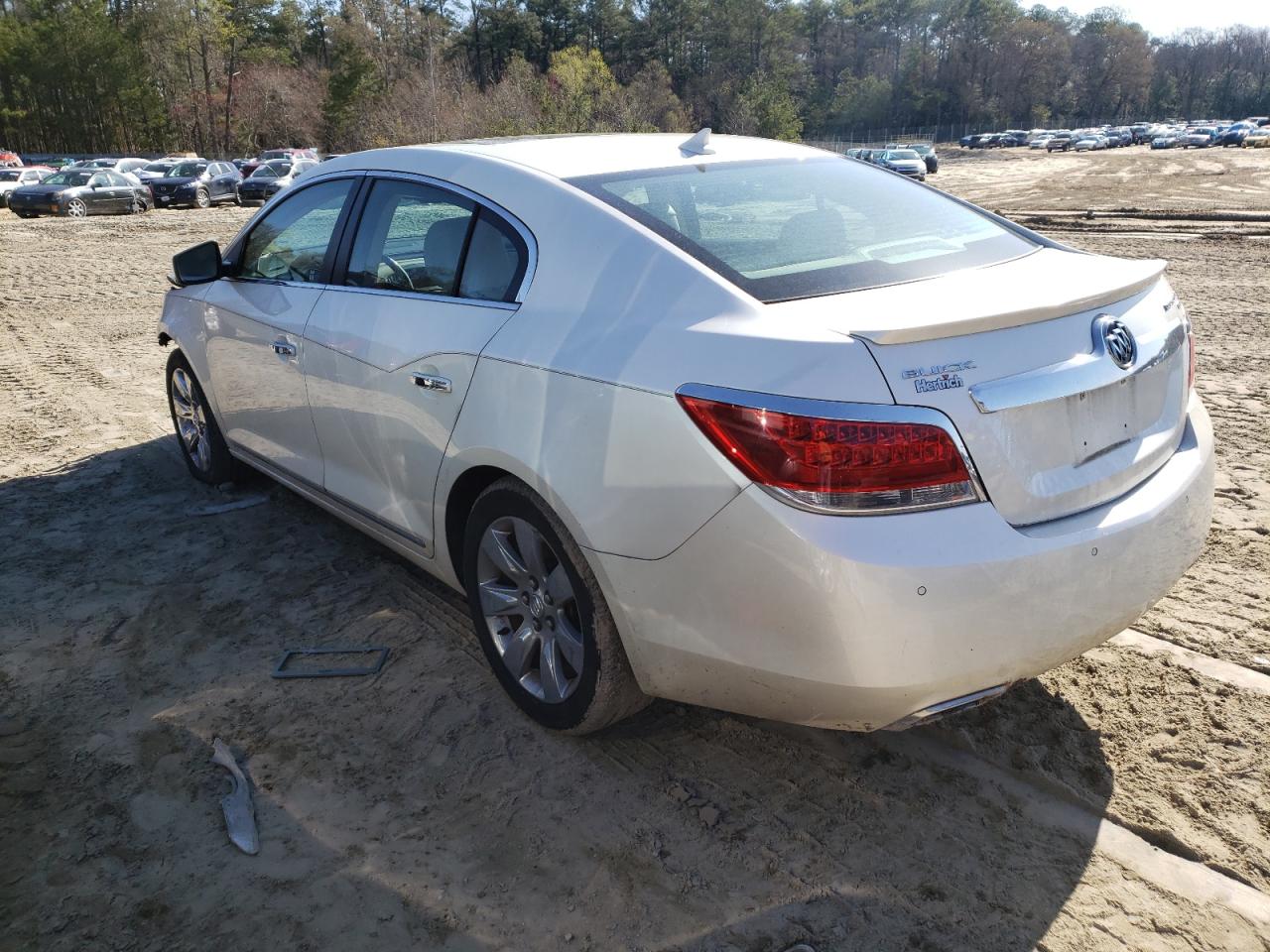 Photo 3 from auction – 2011 BUICK LACROSSE C with VIN 1G4GE5ED2BF245175