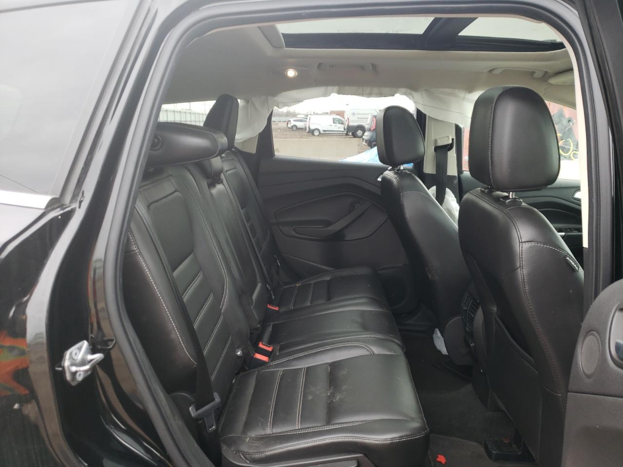 Photo 6 from auction – 2017 FORD ESCAPE TIT with VIN 1FMCU9J94HUC20504