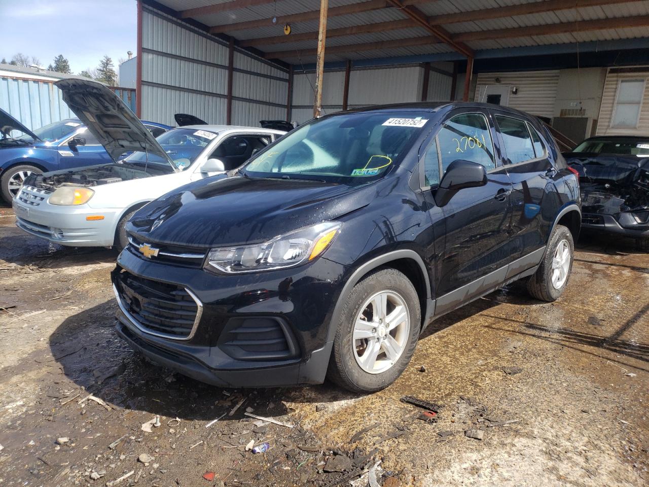 Photo 2 from auction – 2018 CHEVROLET TRAX LS with VIN 3GNCJNSBXJL407132