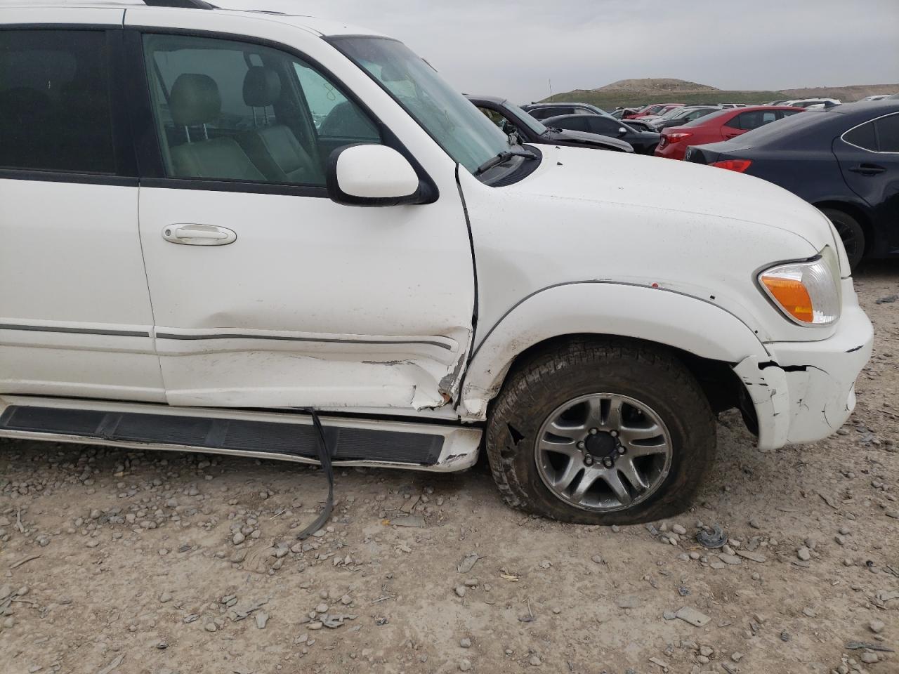 Photo 9 from auction – 2006 TOYOTA SEQOUIA with VIN 5TDBT44A96S259179