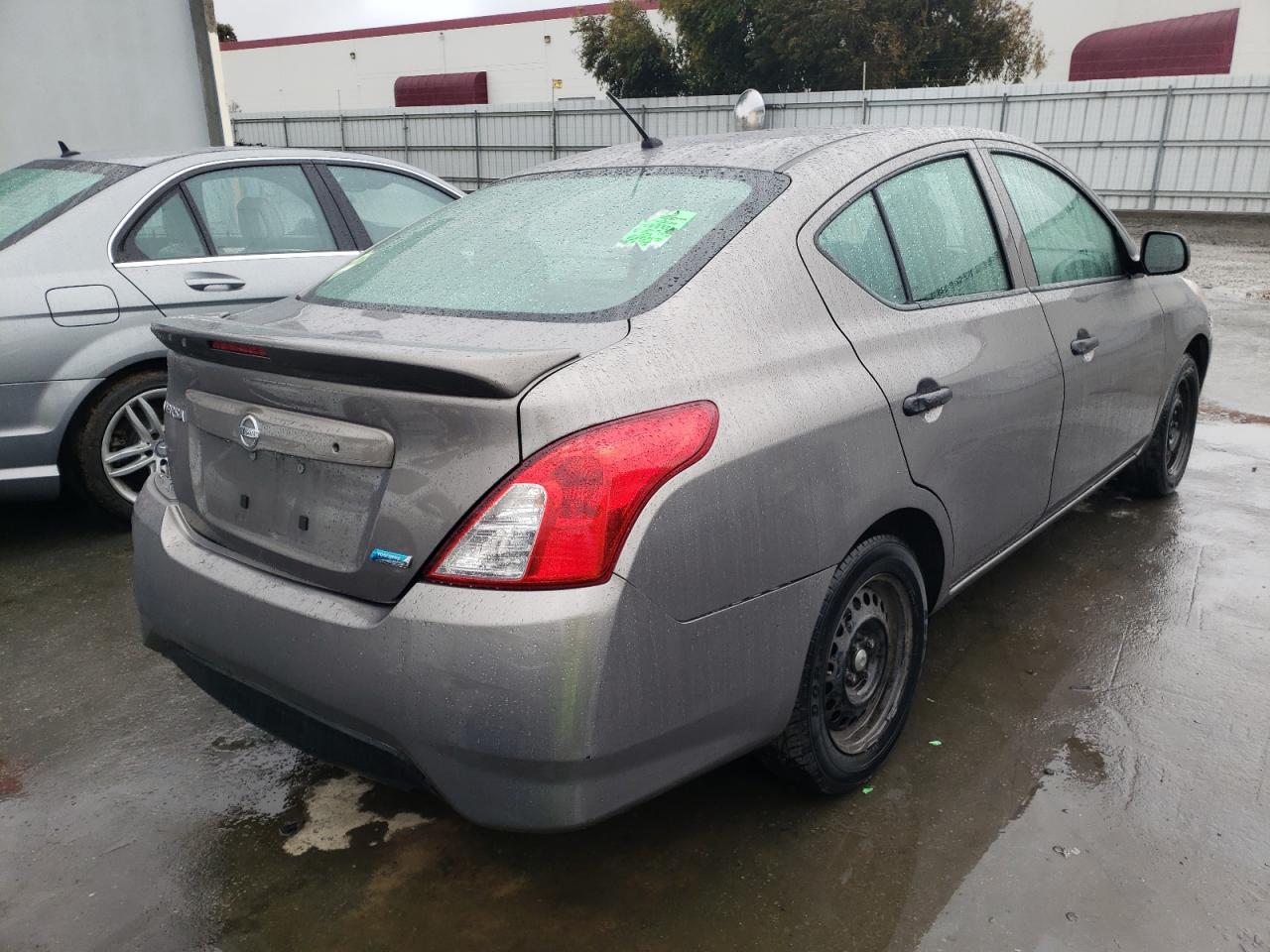 Photo 4 from auction – 2015 NISSAN VERSA S with VIN 3N1CN7AP2FL945503