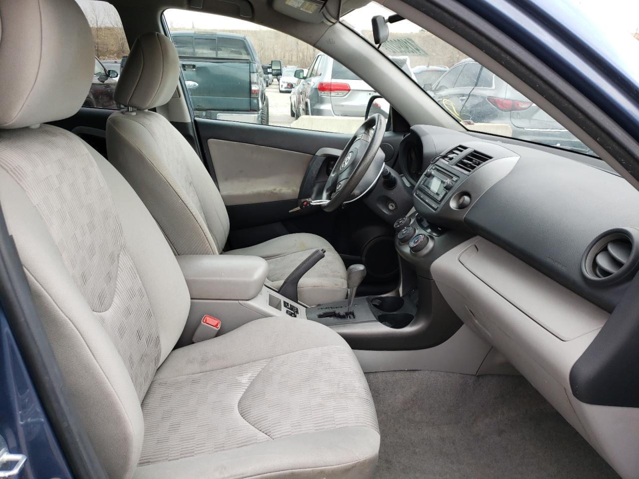 Photo 5 from auction – 2012 TOYOTA RAV4 with VIN 2T3BF4DV8CW242037