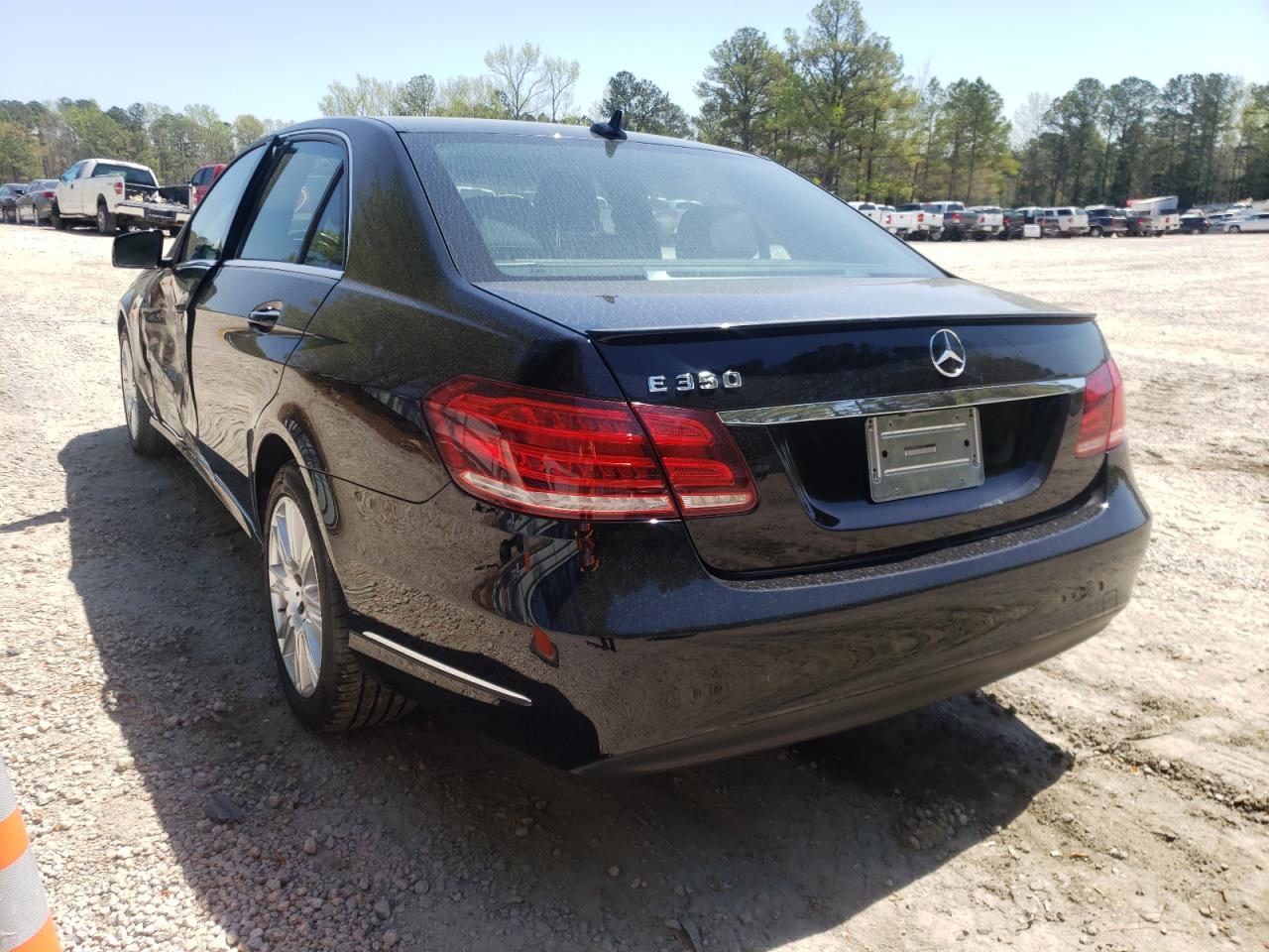 Photo 3 from auction – 2014 MERCEDES-BENZ E 350 with VIN WDDHF5KB9EA872200
