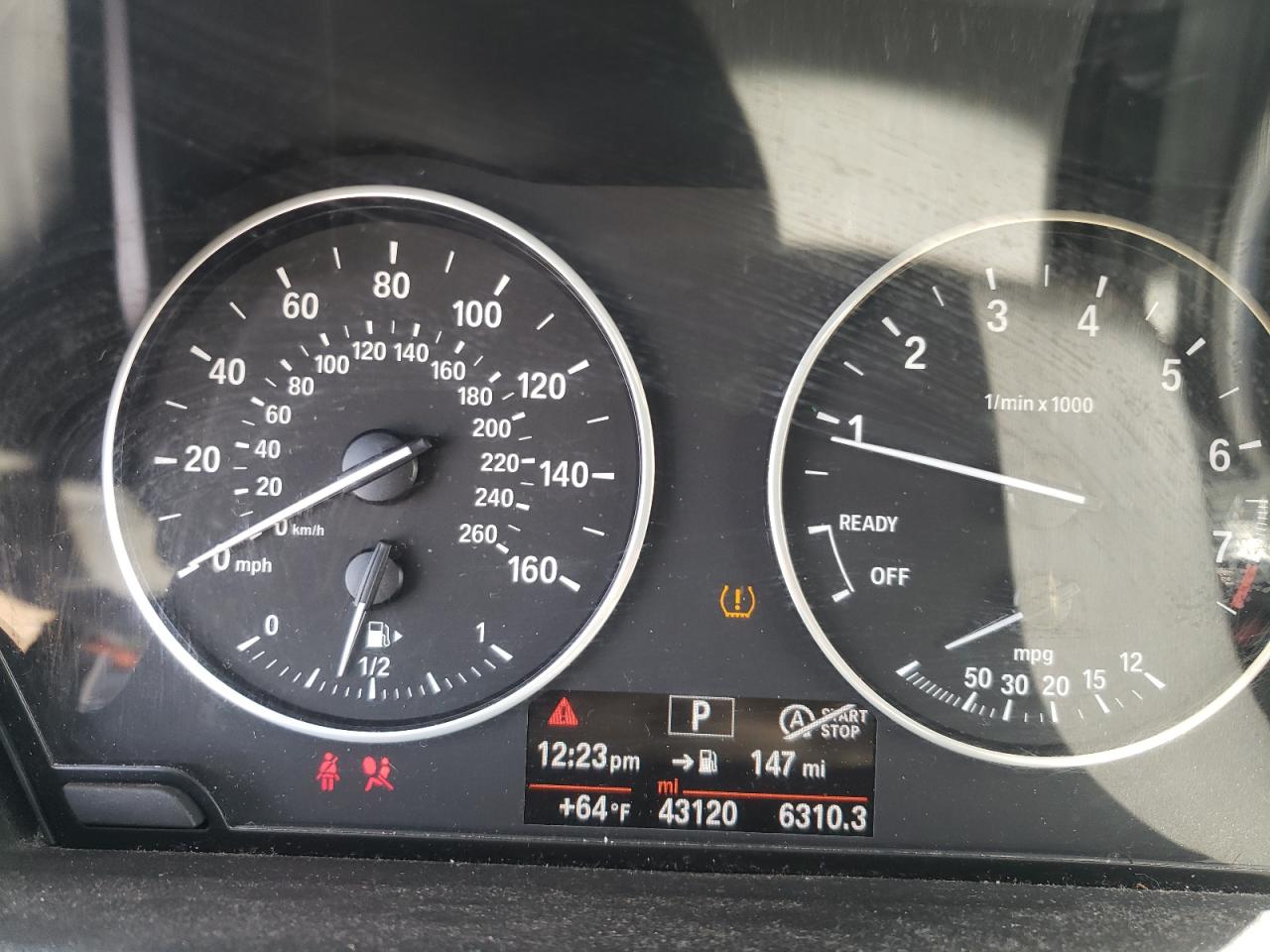 Photo 8 from auction – 2016 BMW X1 XDRIVE2 with VIN WBXHT3C30G5F67166