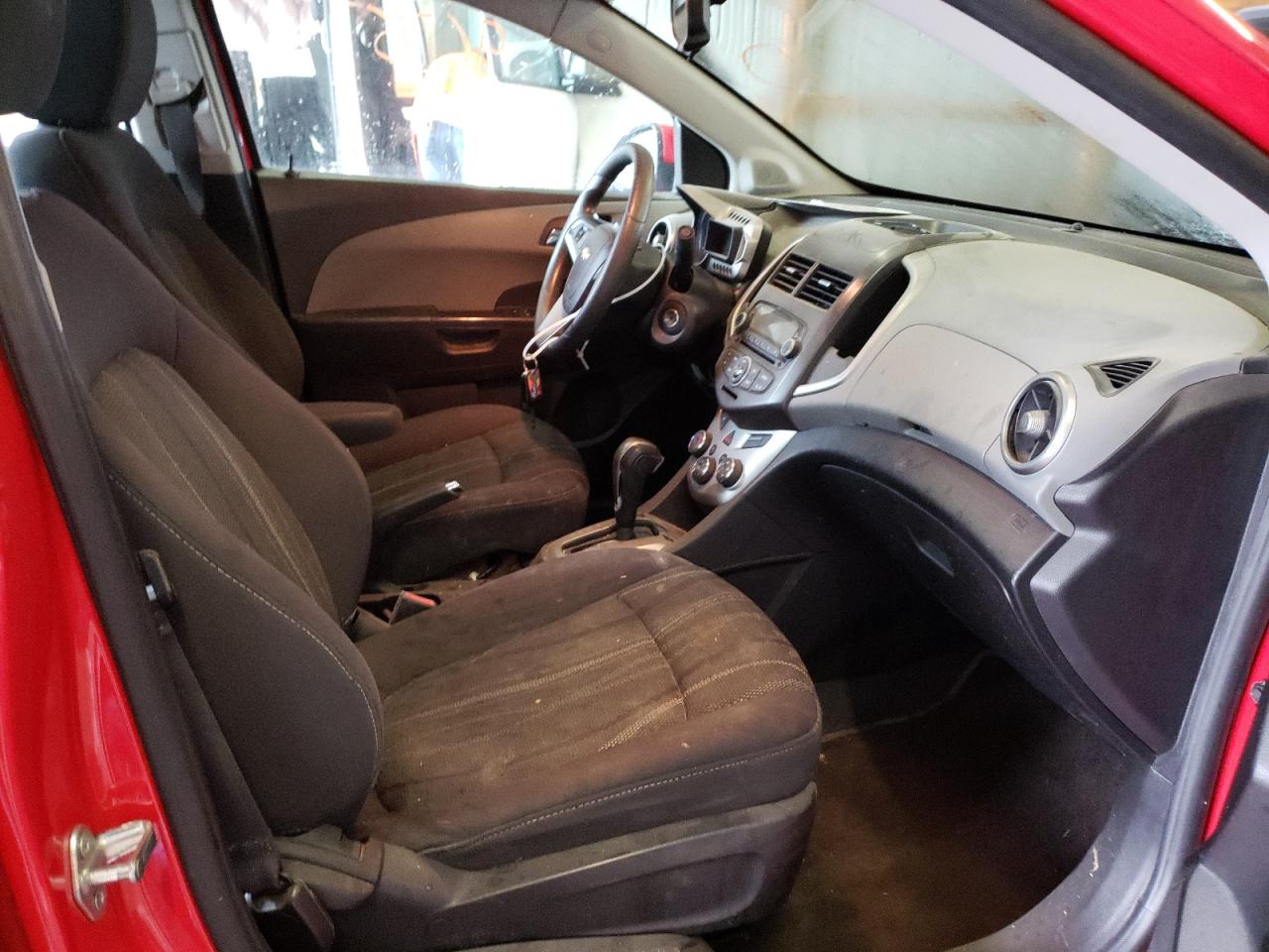 Photo 5 from auction – 2014 CHEVROLET SONIC LT with VIN 1G1JC5SHXE4215275