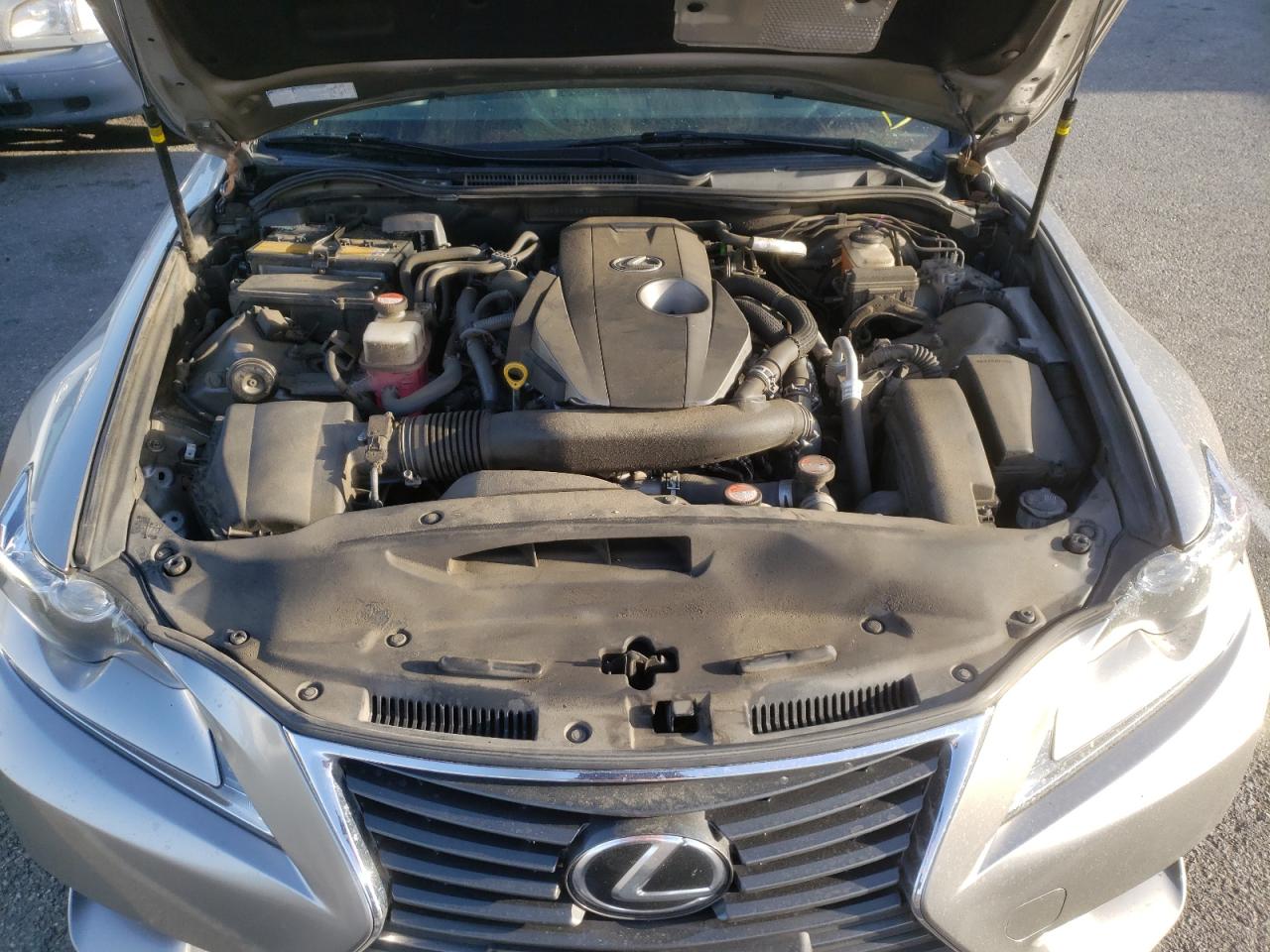 Photo 7 from auction – 2016 LEXUS IS 200T with VIN JTHBA1D28G5017048