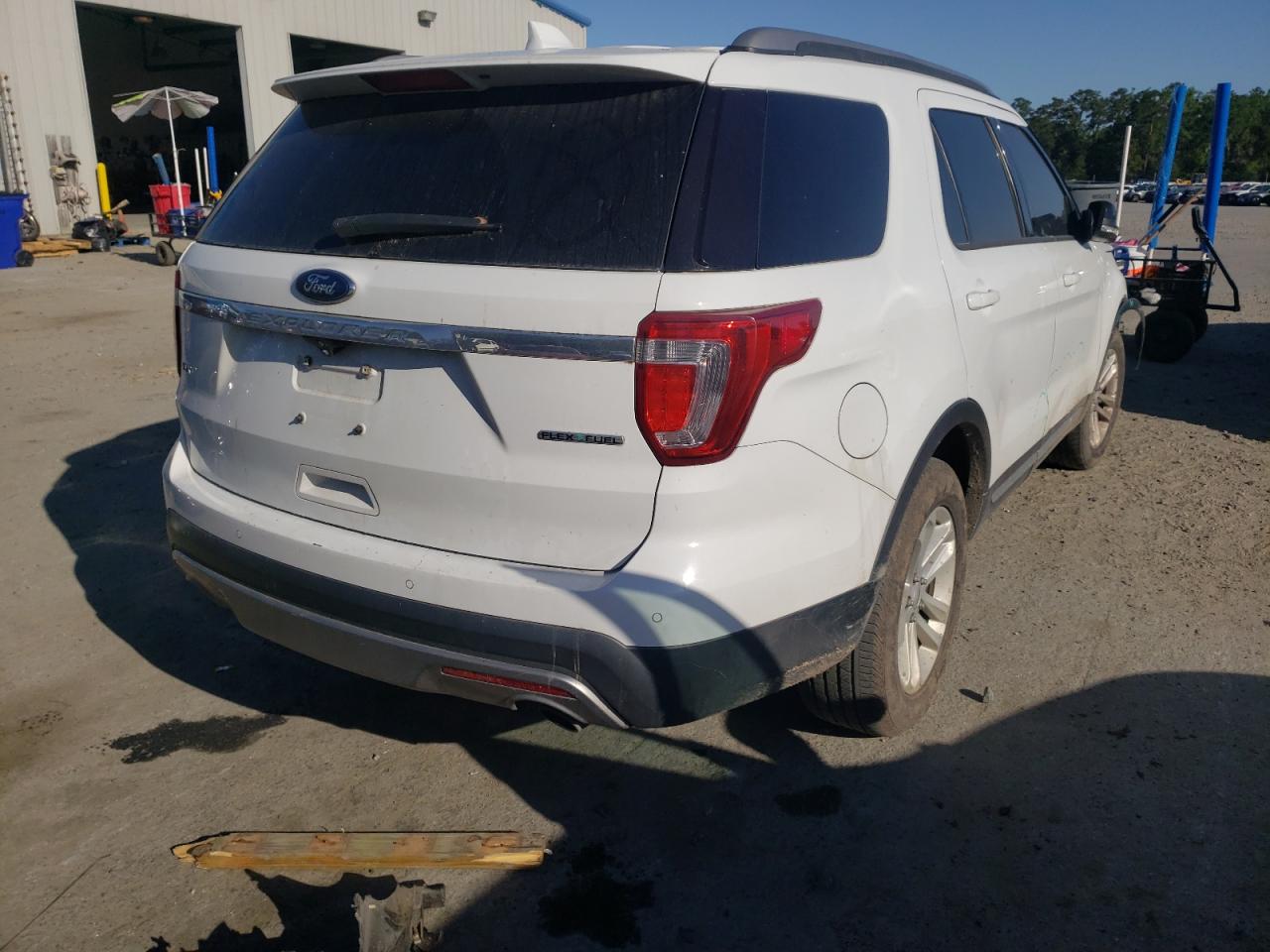 Photo 4 from auction – 2016 FORD EXPLORER X with VIN 1FM5K7D89GGB96705