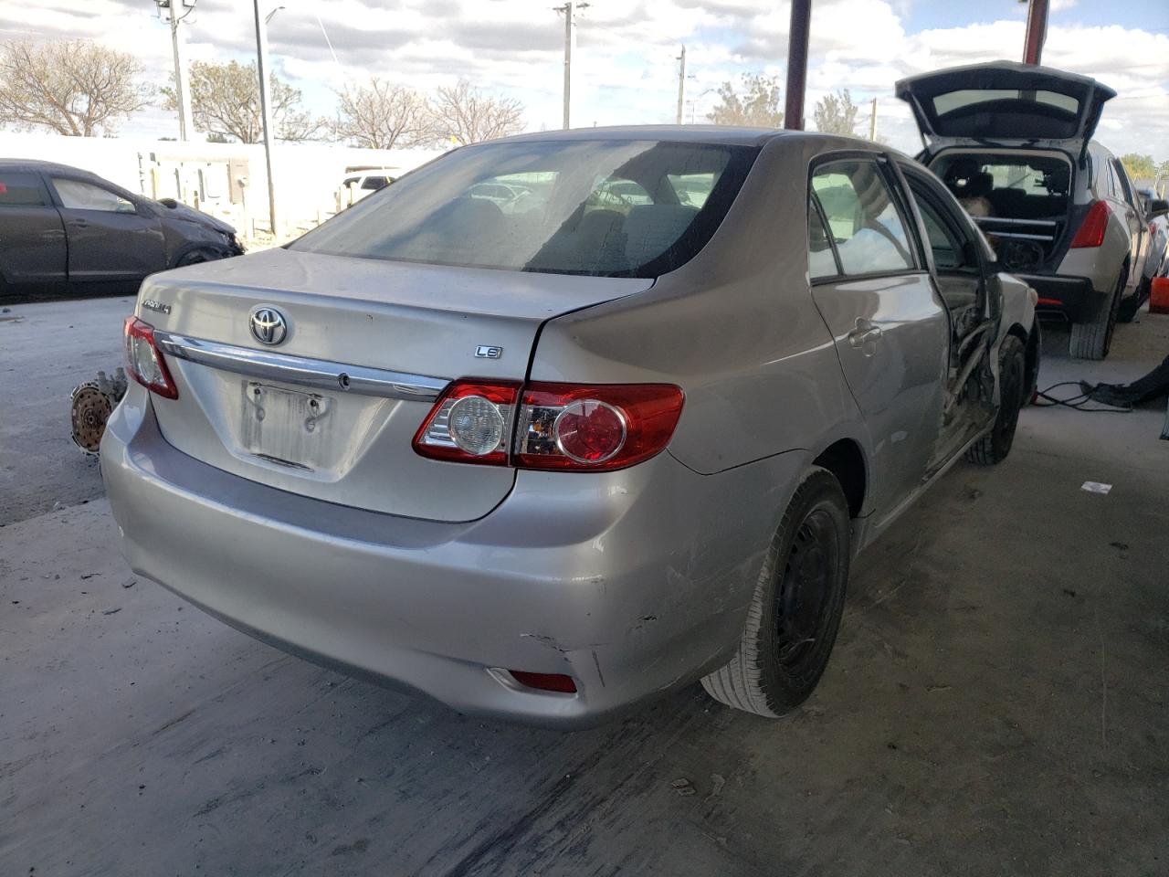 Photo 4 from auction – 2011 TOYOTA COROLLA BA with VIN 2T1BU4EE1BC732879