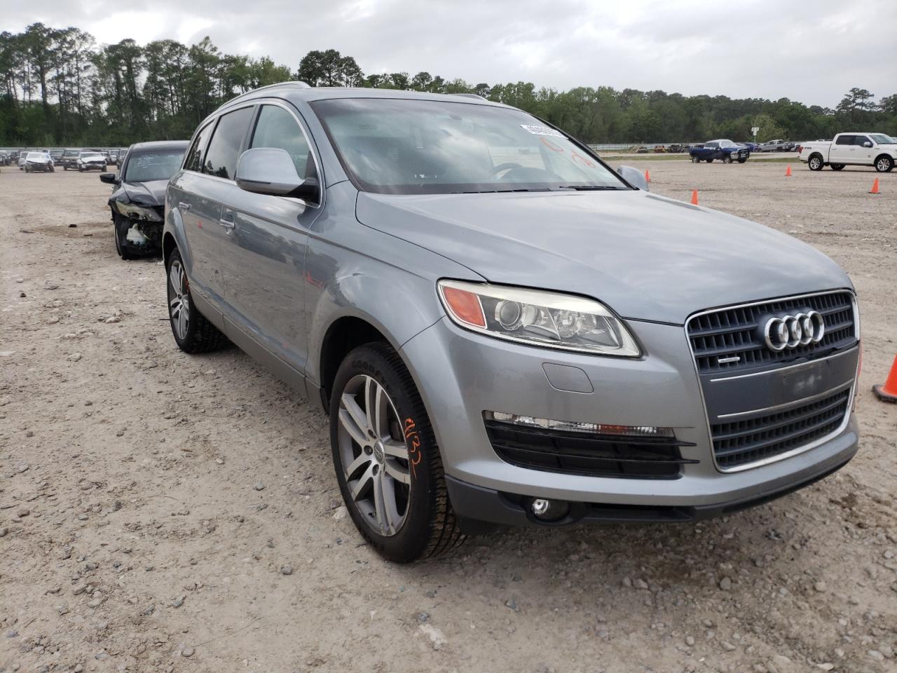 AUDI Q7 3.6 QUA 2007 with VIN WA1BY74L57D080553 - Photo from auction