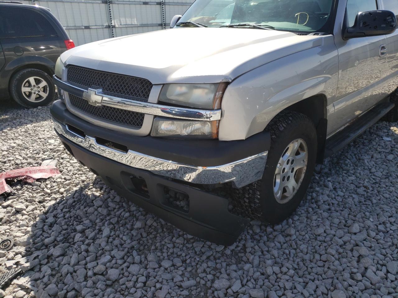 Photo 9 from auction – 2005 CHEVROLET AVALANCHE with VIN 3GNEK12Z35G104963